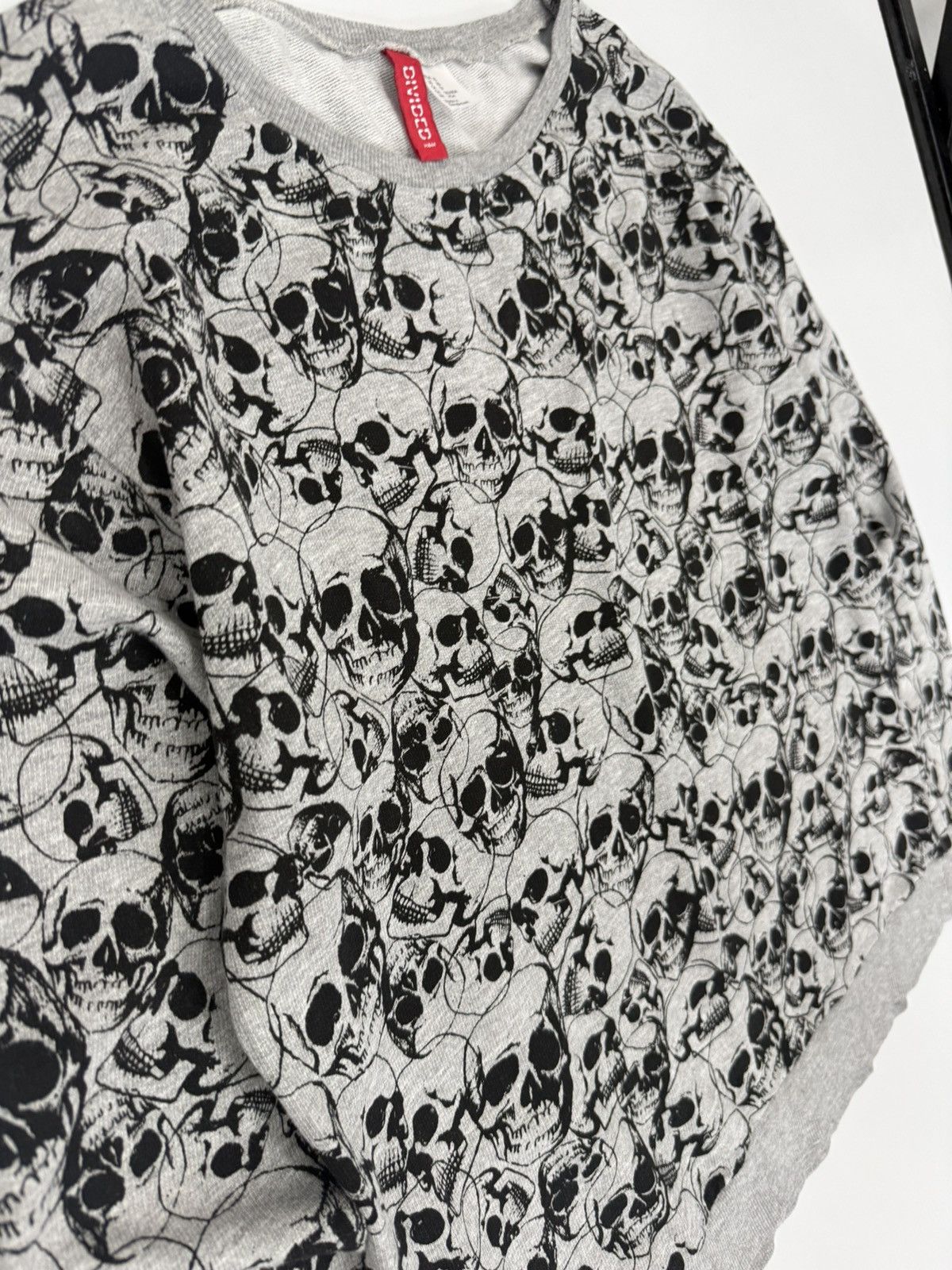 H&M 🔥 H&M Skull Shit Over Printed design Sweatshirt Size XS / US 0-2 / IT 36-38 - 4 Thumbnail