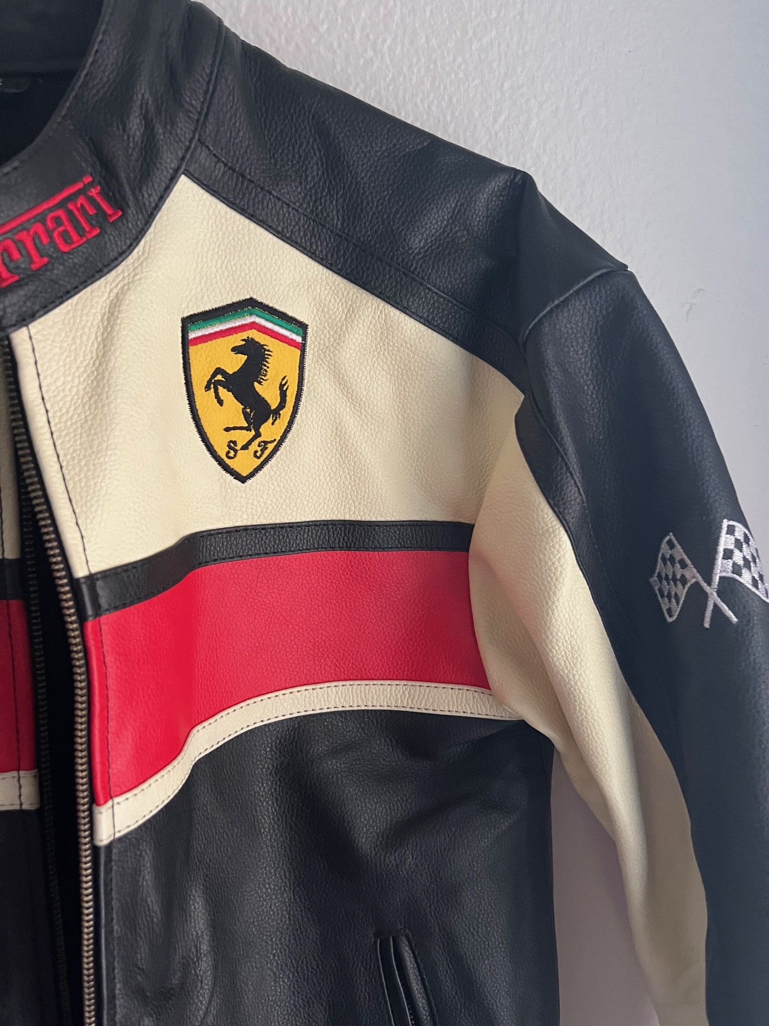 Ferrari Ferrari F1 Vintage Leather Jacket Size US S / EU 44-46 / 1 - 2 Thumbnail