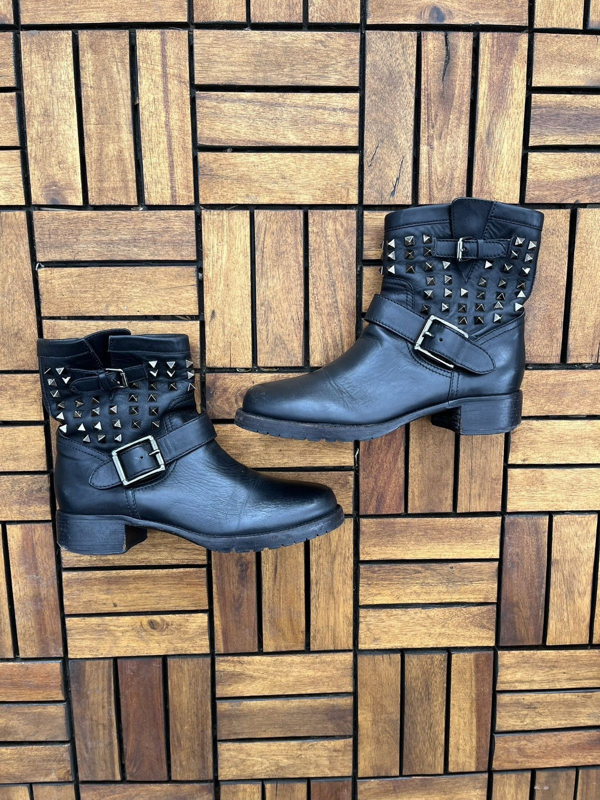 Valentino valentino vinatge boots Size US 9 / IT 39 - 1 Thumbnail