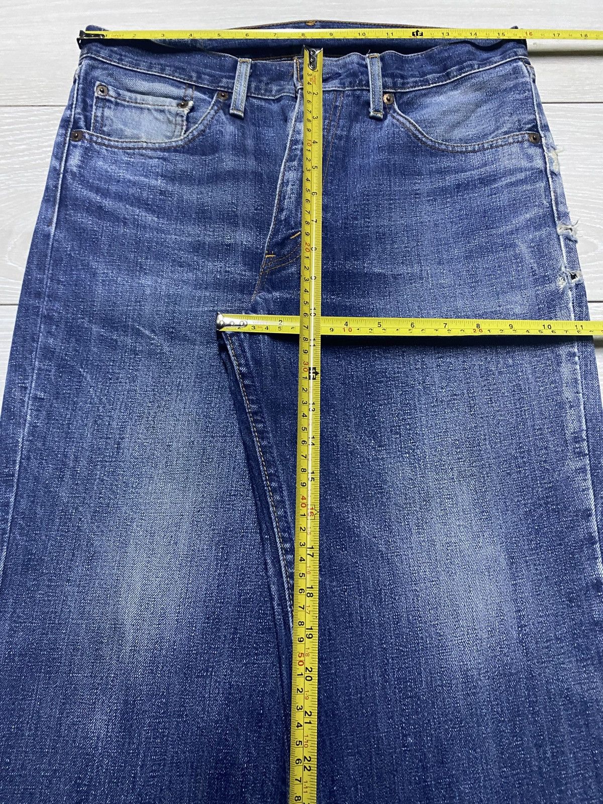 Levi's Vintage Levis 502 Faded Wash Distressed Loose Jeans Size US 31 - 15 Thumbnail