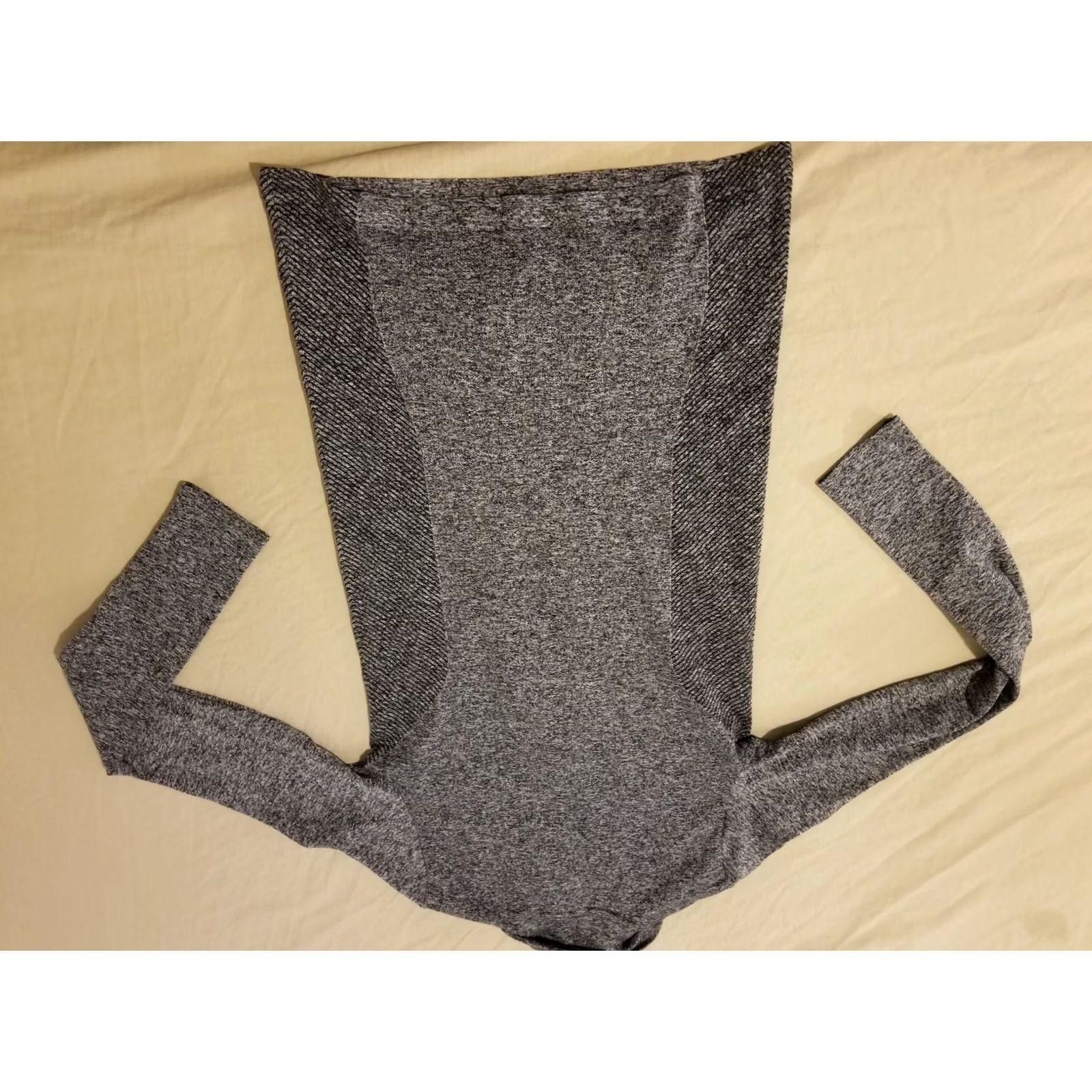 Nike Womens Nike Shirt XS Gray Long Sleeve Athletic Half Zip Size XS / US 0-2 / IT 36-38 - 4 Thumbnail