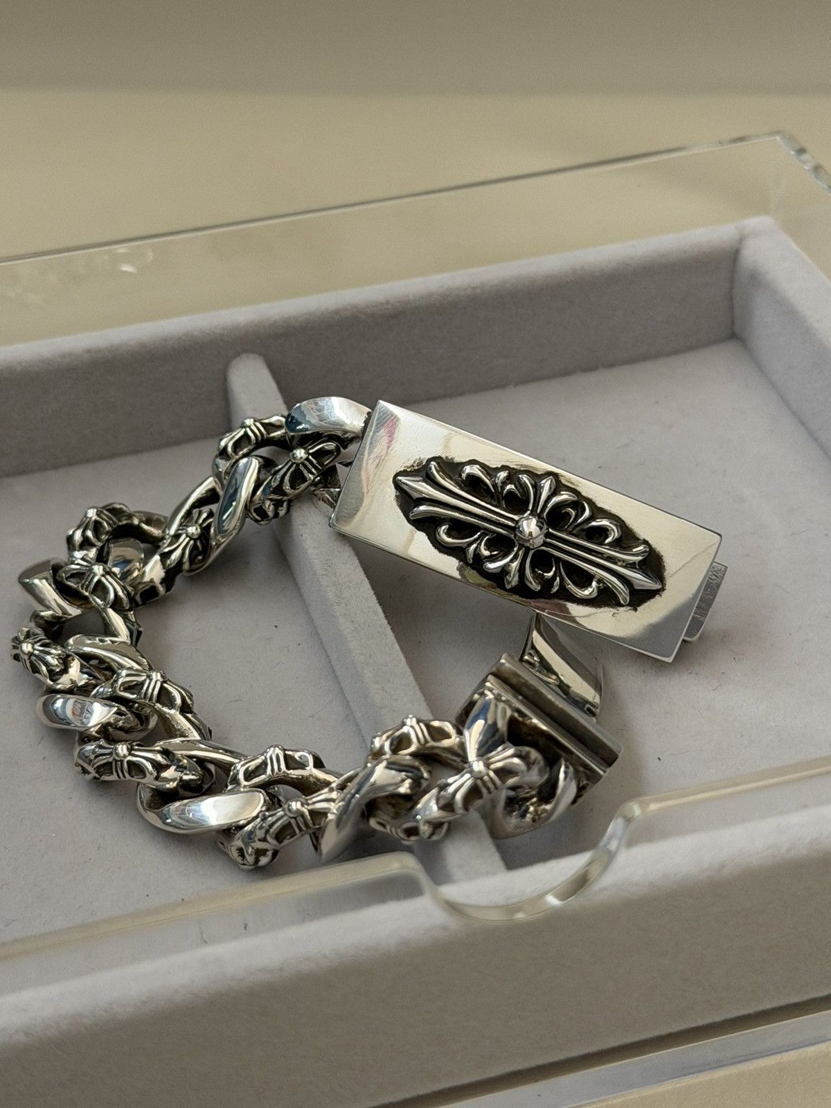 Chrome Hearts Floral Cross ID Bracelet - Mini/baby classic link
