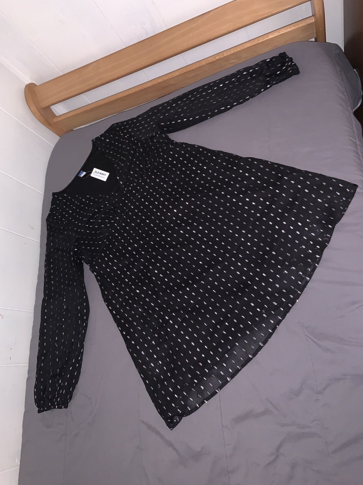 Old Navy Womens - V-Neck Swiss Dot - Mini Dress - Size Small Size S / US 4 / IT 40 - 1 Thumbnail