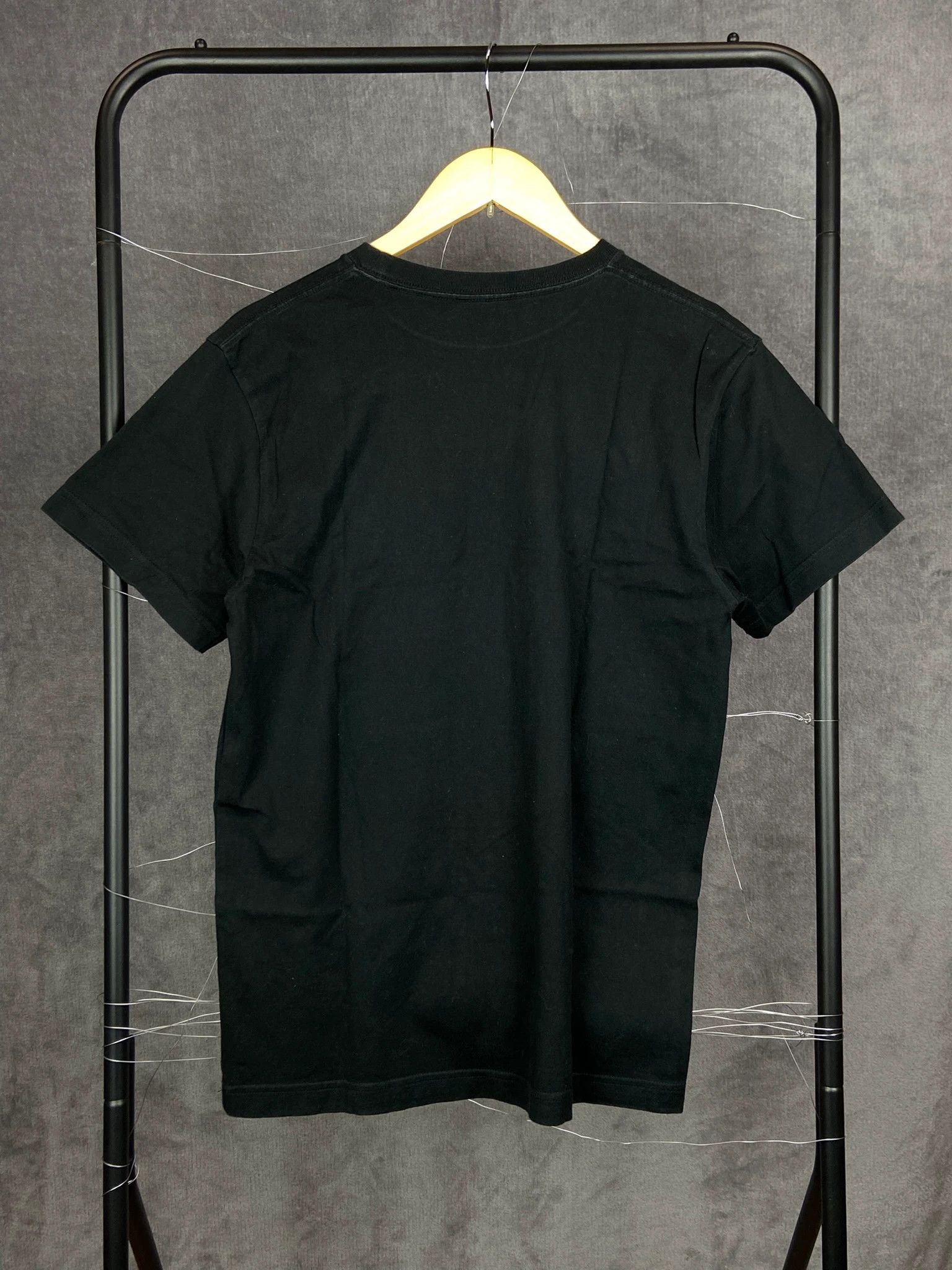 Levi's Levi’s Black T-Shirt M Vintage Streetwear Size US M / EU 48-50 / 2 - 4 Thumbnail