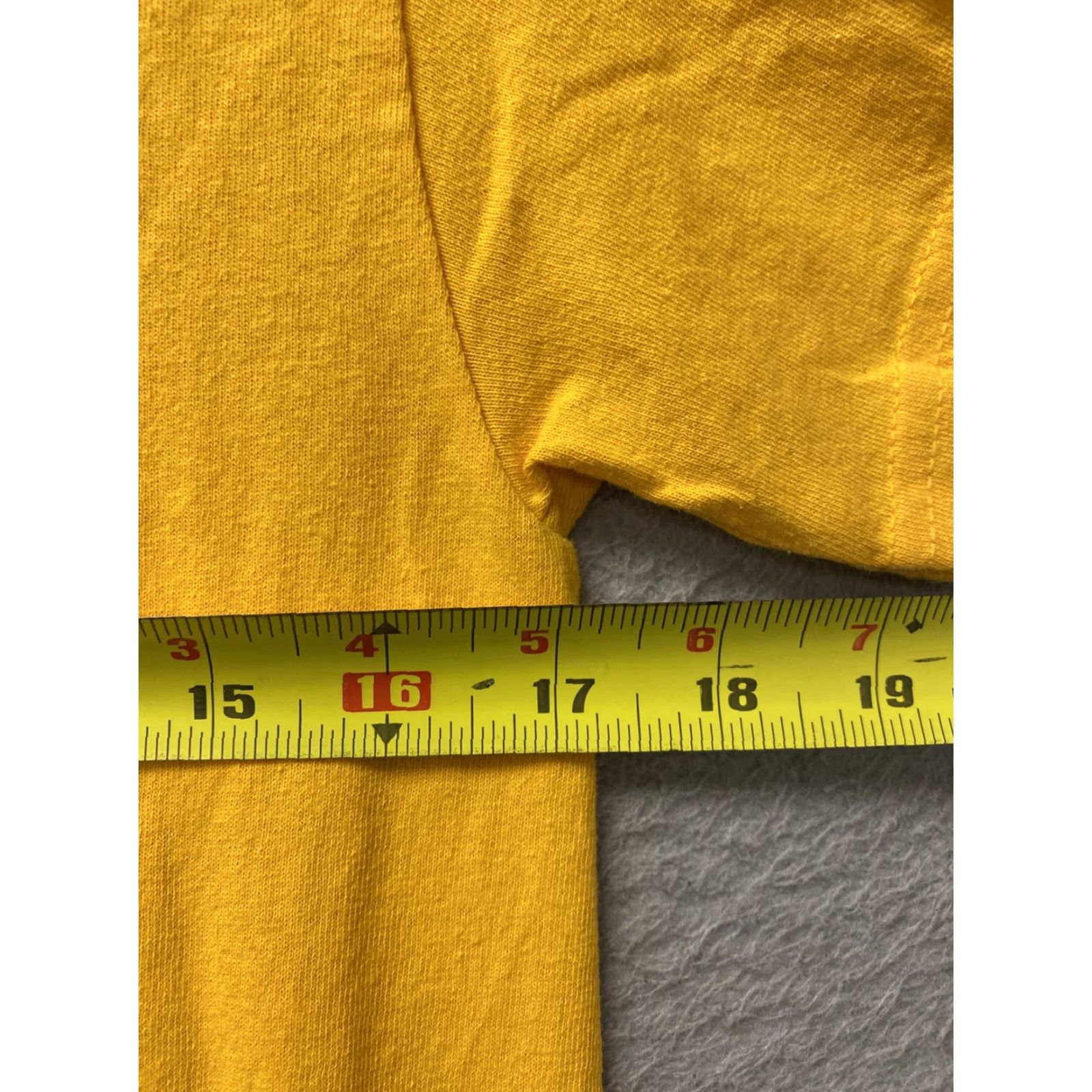 NFL NBA Denver Nuggets T-Shirt Mens Small Graphic Logo Cotton Crew Neck Football Tee Size US M / EU 48-50 / 2 - 4 Thumbnail