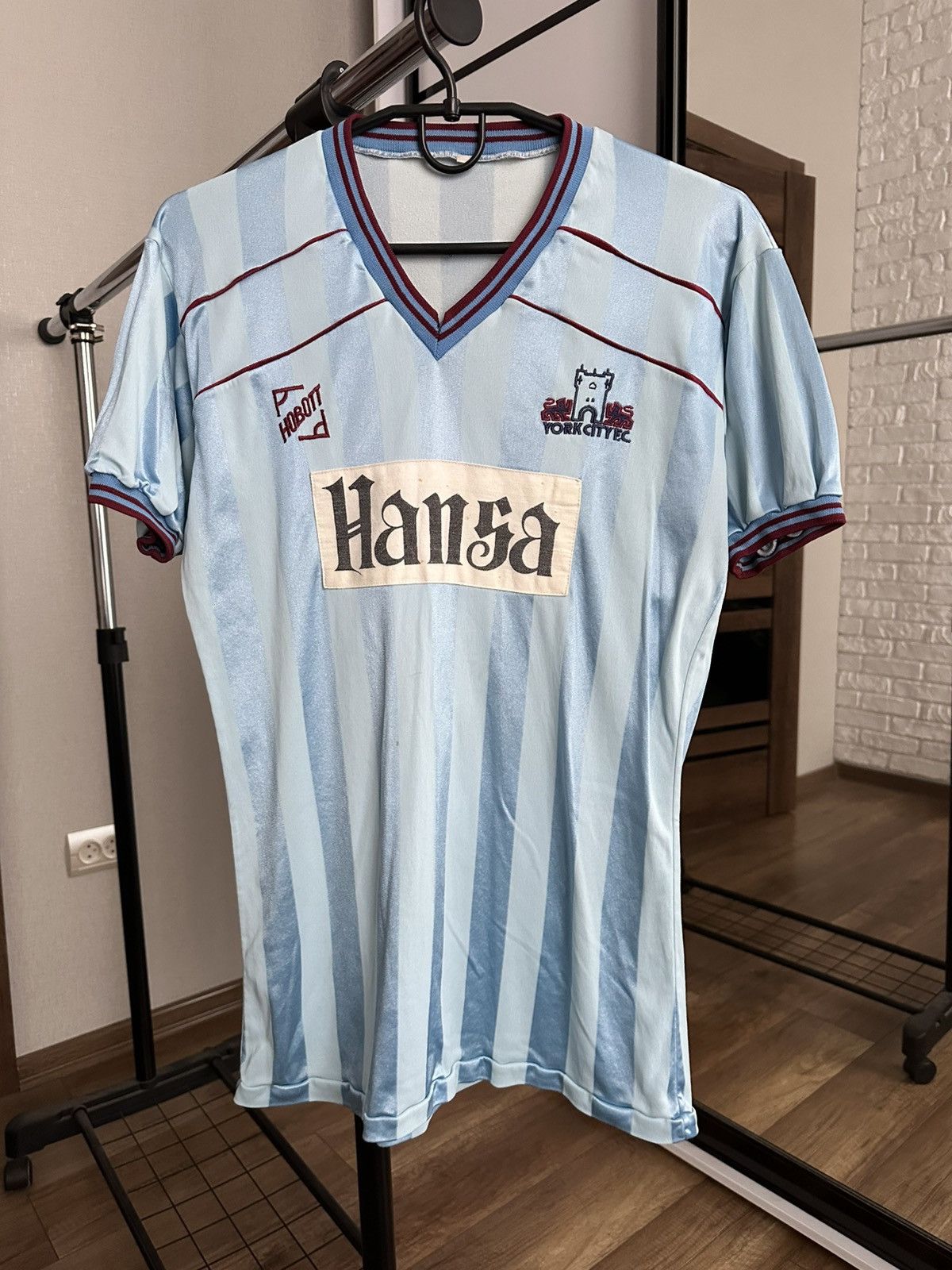 Vintage 1983/1985 York City Hobott Vintage Soccer Jersey Match Worn Size US M / EU 48-50 / 2 - 3 Thumbnail