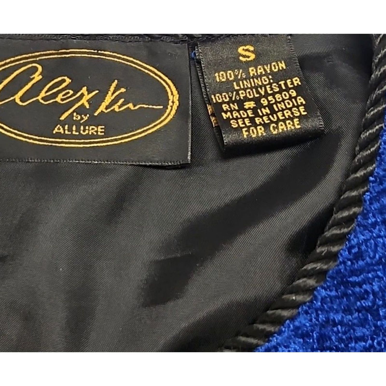 Vintage VINTAGE 90s Alex Kim Allure Art To Wear Jacket Blue Gold Embroidered Womens S Size S / US 4 / IT 40 - 6 Thumbnail