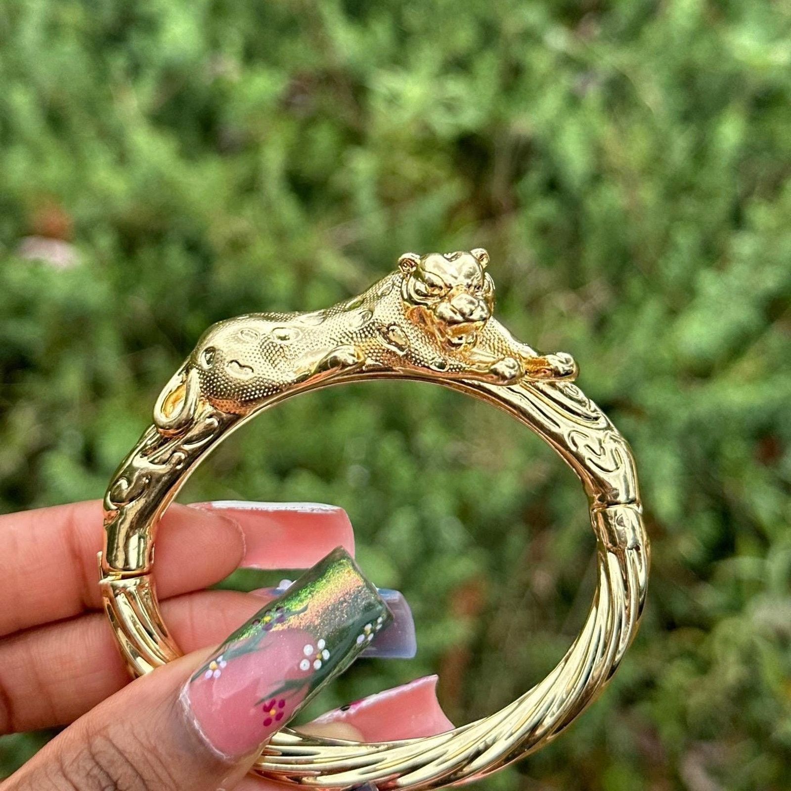 Handmade Vintage African gold tiger engraved bangle cuff Size ONE SIZE - 2 Thumbnail