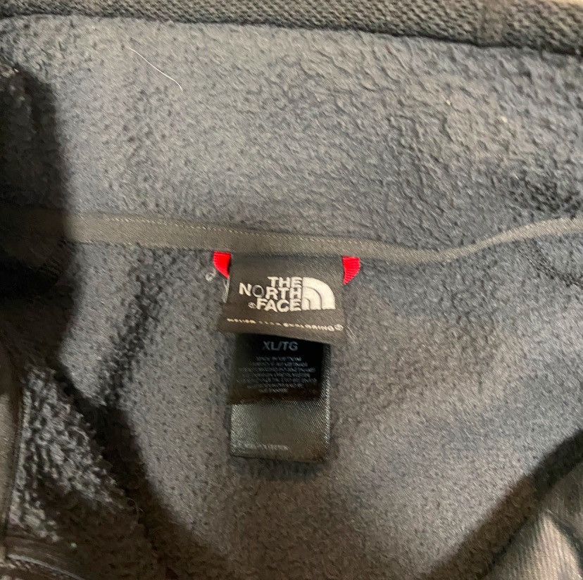 The North Face Y2K North face zip up grey and red fleece Size US L / EU 52-54 / 3 - 3 Thumbnail
