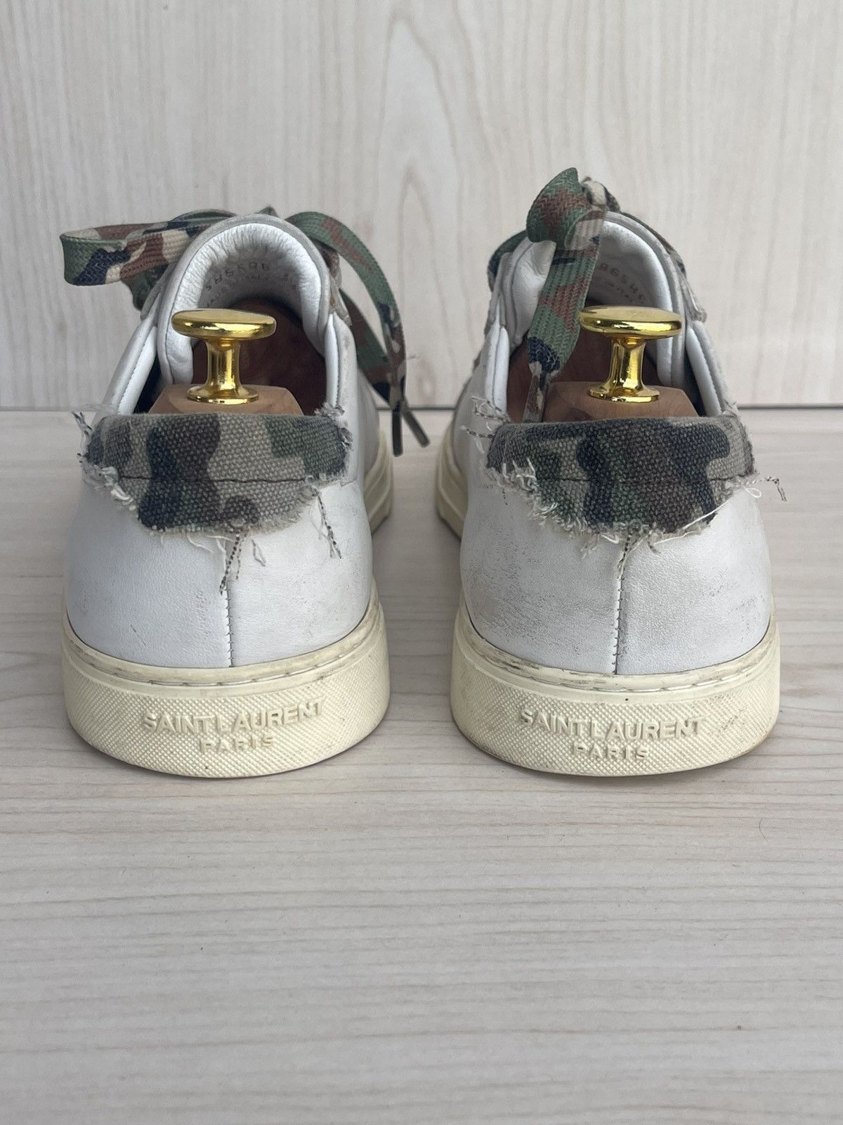 Saint Laurent Paris Saint Laurent Andy Low-Top Sneakers Size US 6 / EU 39 - 7 Thumbnail