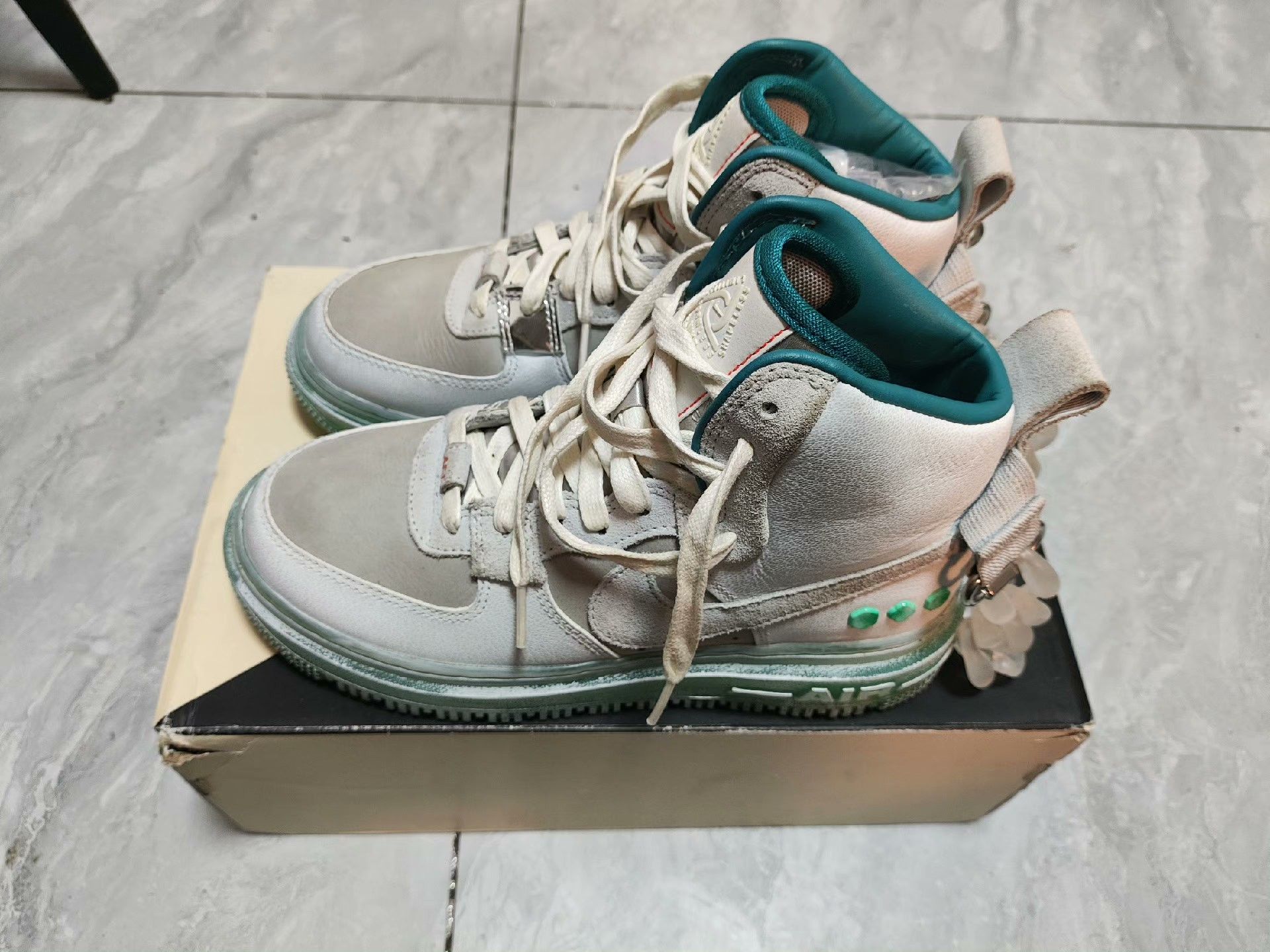 Nike Nike Lowtop Sneakers 5 Men Size US 5 / EU 37 - 1 Thumbnail