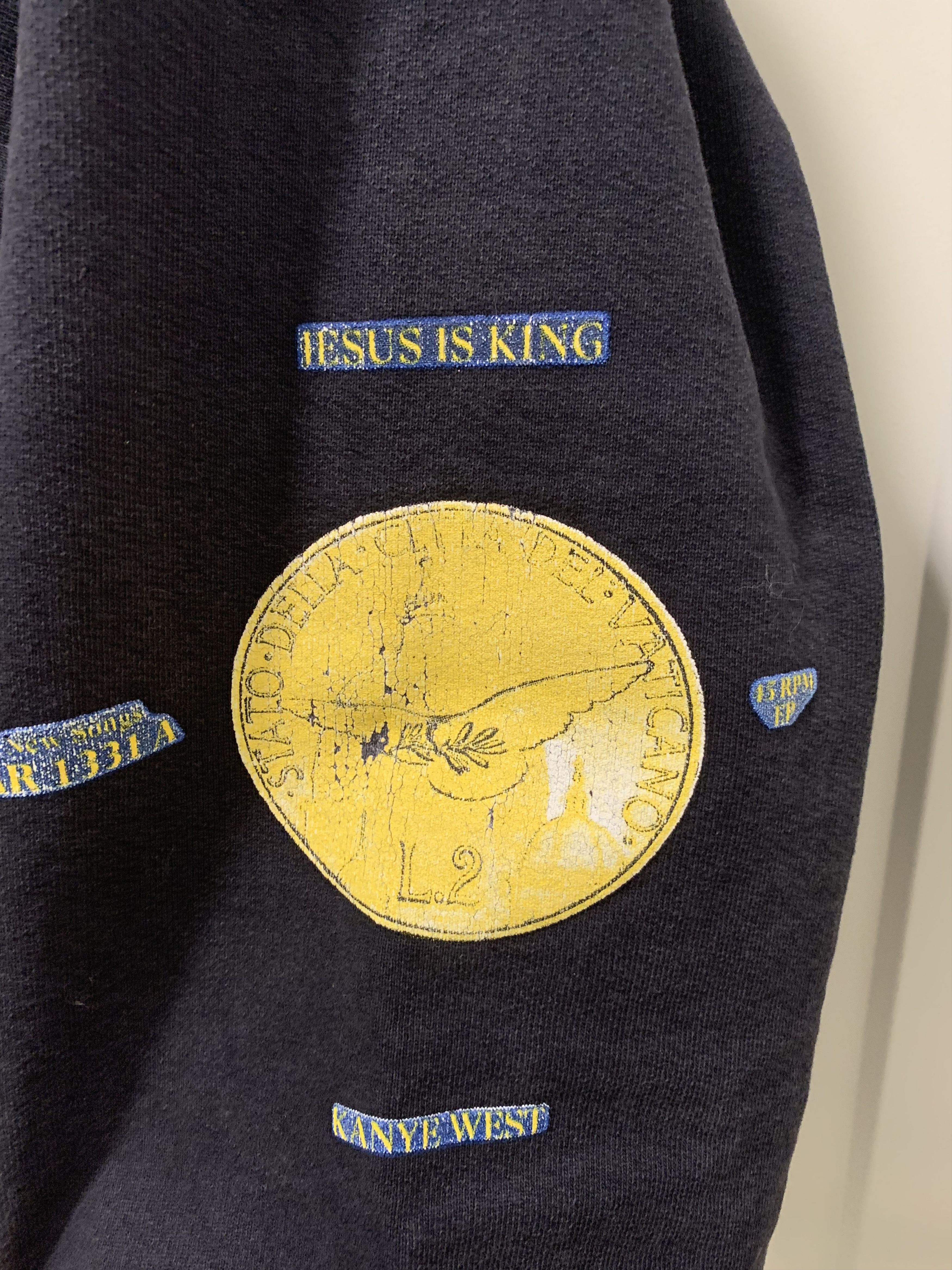 Yeezy yeezy jesus is king first release super limited Size US L / EU 52-54 / 3 - 2 Thumbnail