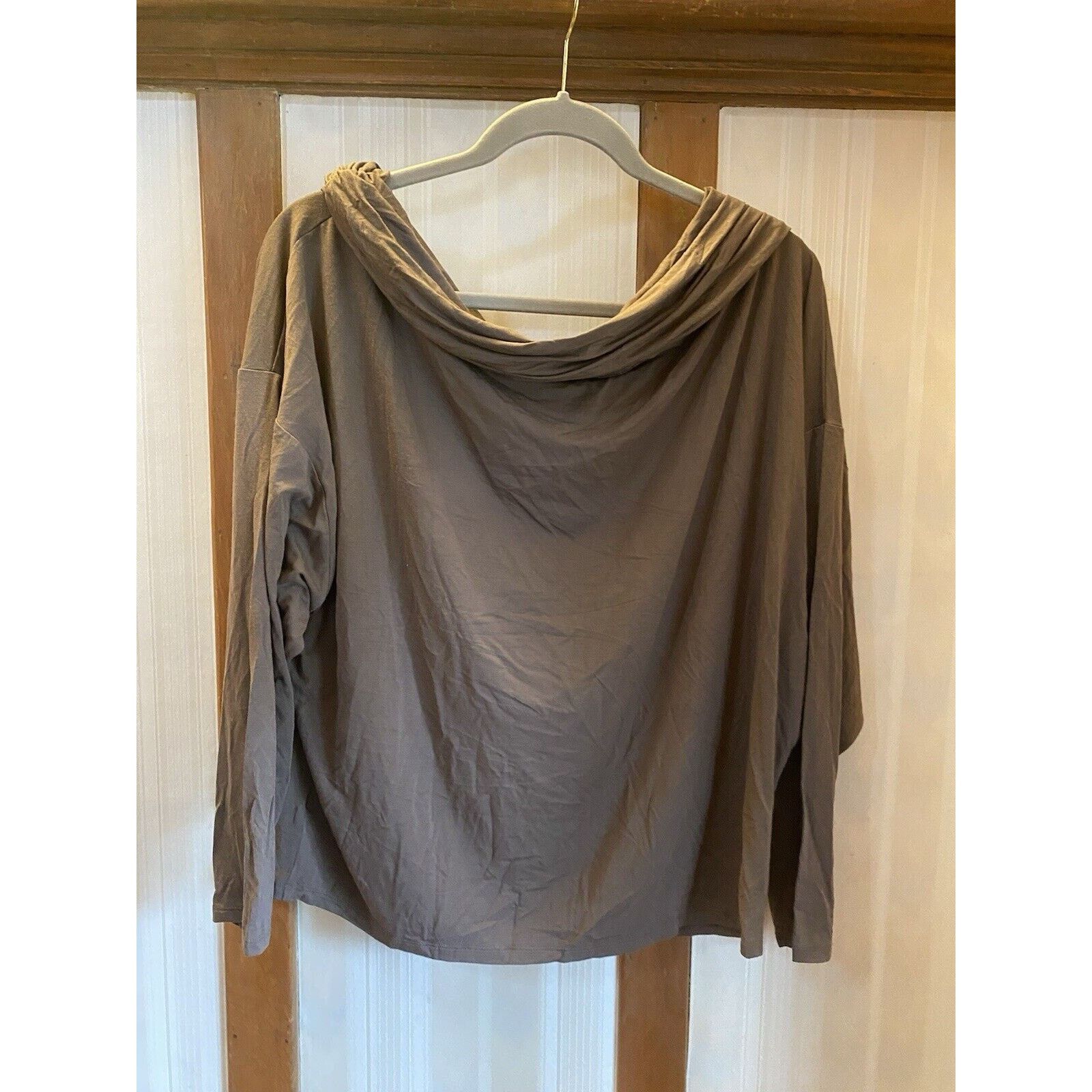 Express NWT Express Top Stretch Shirt Women’s Large Brown $48 Size L / US 10 / IT 46 - 3 Thumbnail