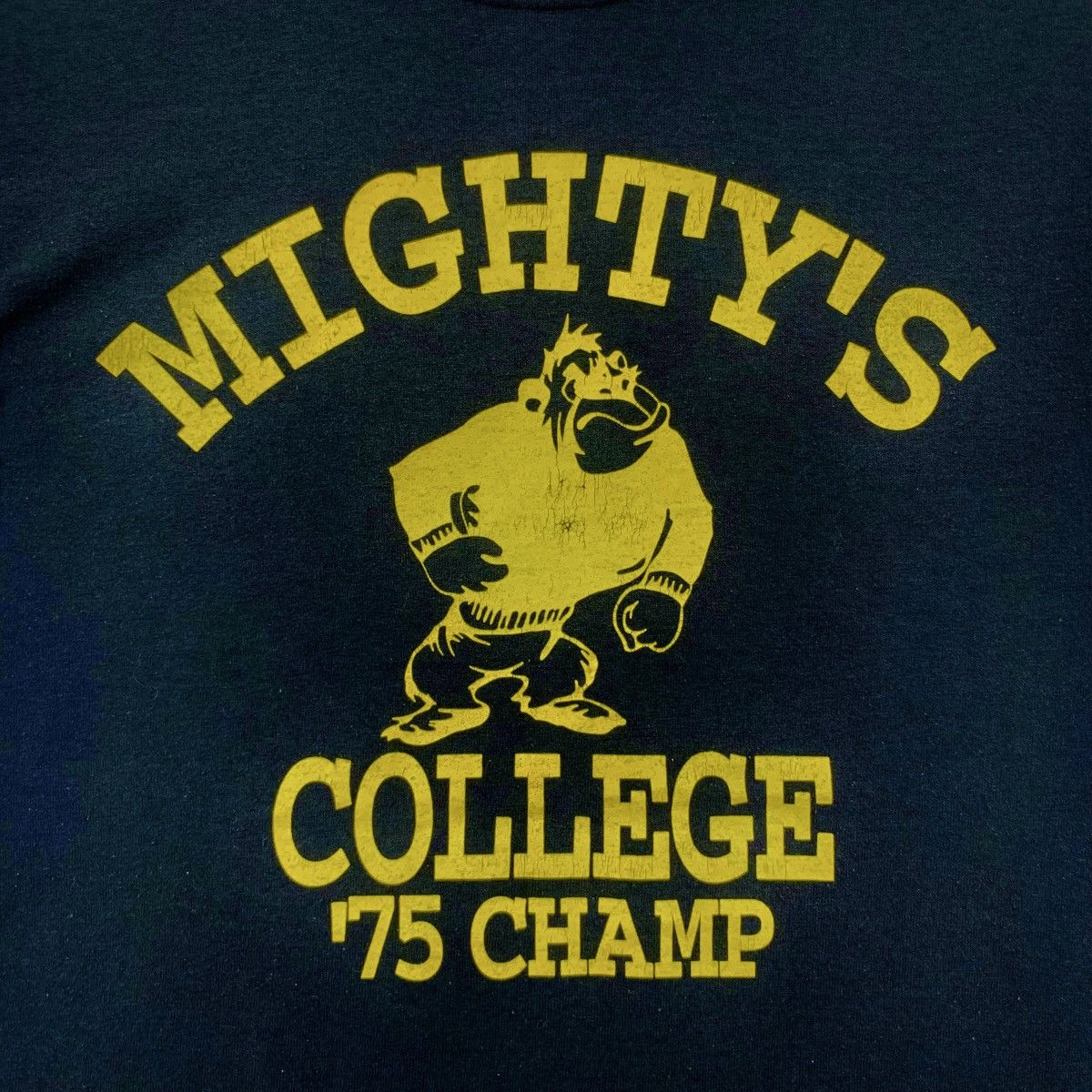 Vintage Vintage MIGHTY’S COLLEGE CHAMP 75 Mascot Tee Shirt Size XS / US 0-2 / IT 36-38 - 3 Thumbnail
