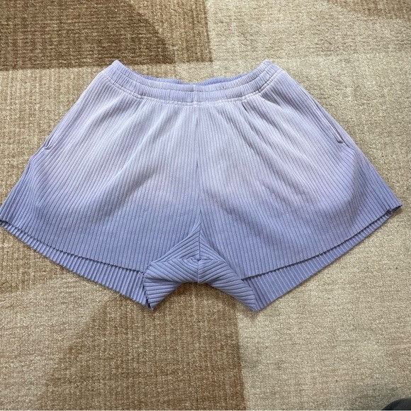 NEW MADHAPPY KNITS COLLECTION LAVENDER SHORTS SZ MEDIUM M