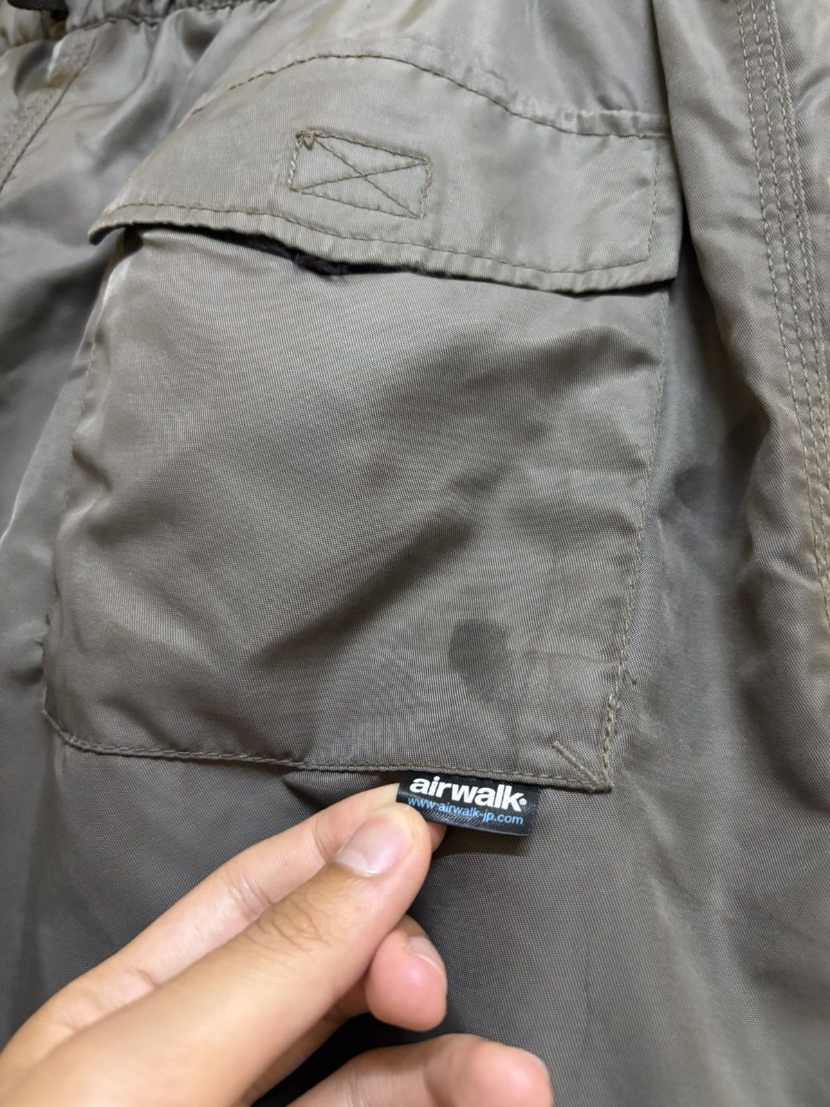 Airwalk × Vintage Vintage Y2k Airwalk Baggy Parachute Multi Pocket Pants Size US 30 / EU 46 - 7 Thumbnail