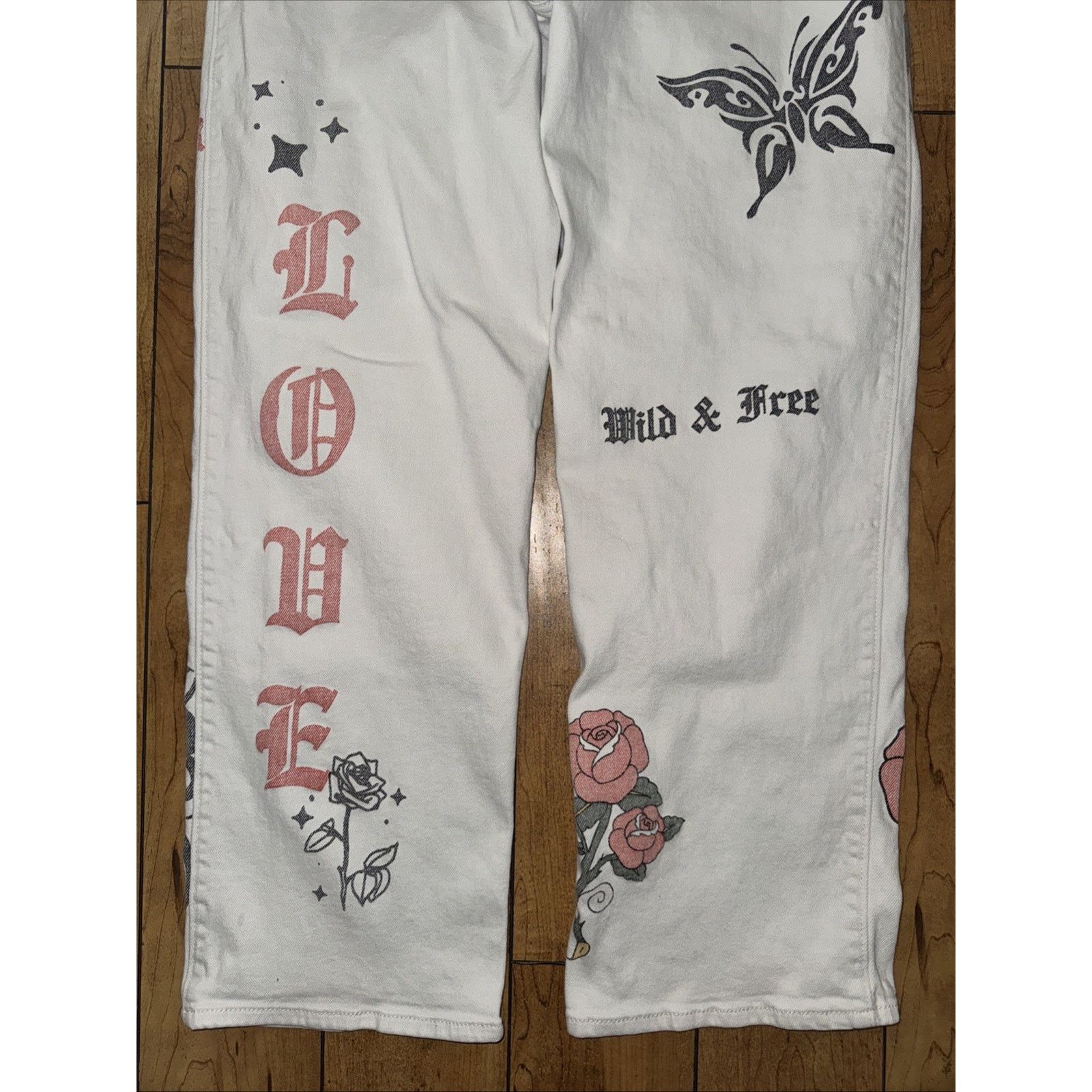 Hollister Hollister Ultra High Rise White Graphic Jeans Size 7R 28x31 Size 28" / US 6 / IT 42 - 7 Thumbnail