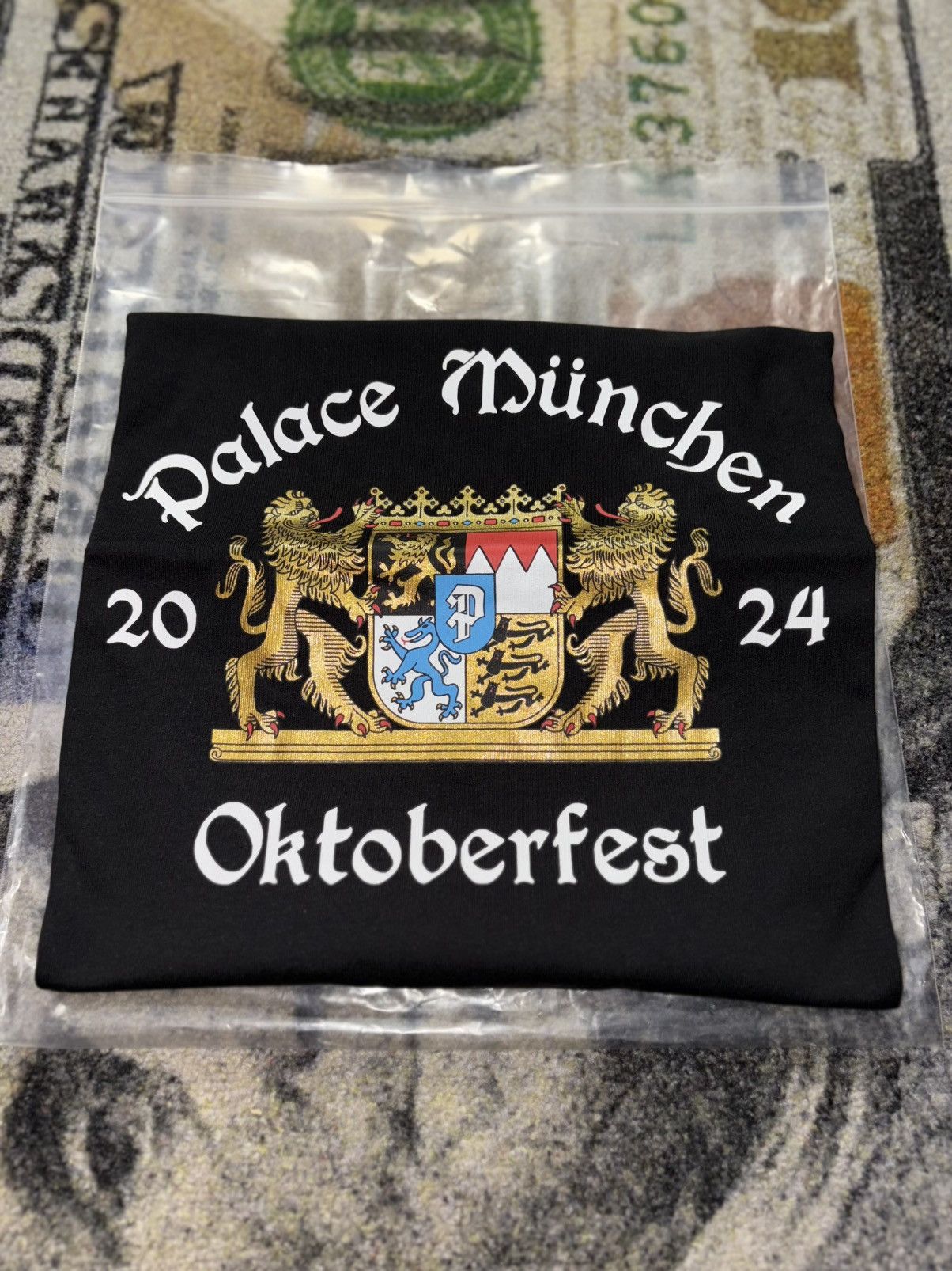 Palace Palace Oktoberfest T-Shirt Black Size US S / EU 44-46 / 1 - 1 Thumbnail