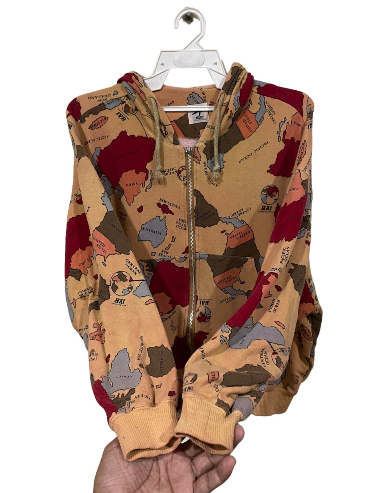 Hai Sporting Gear Issey Miyake Hai Sporting Gear 80s AOP Map Distressed Hoodie Size US M / EU 48-50 / 2 - 5 Thumbnail