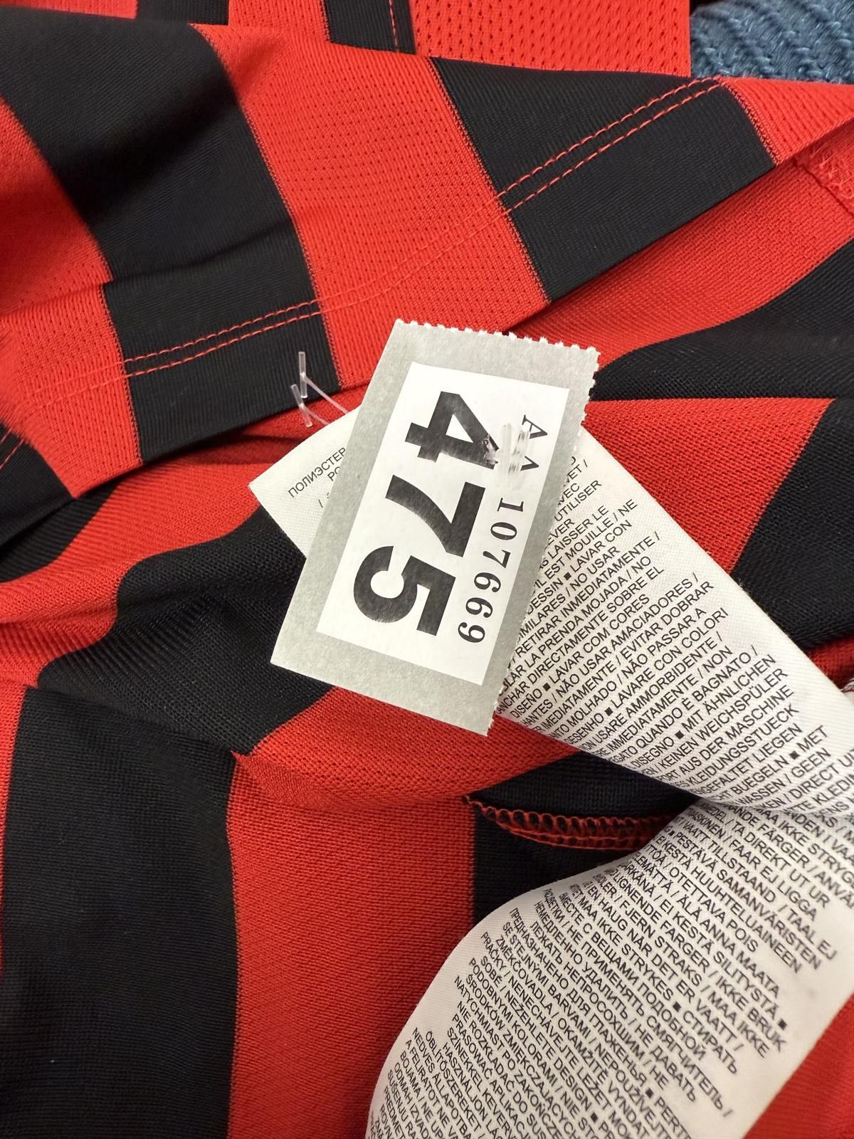 Nike Nike Ewell Lions FC Soccer Jersey Red and Black Striped Size Size US L / EU 52-54 / 3 - 2 Thumbnail