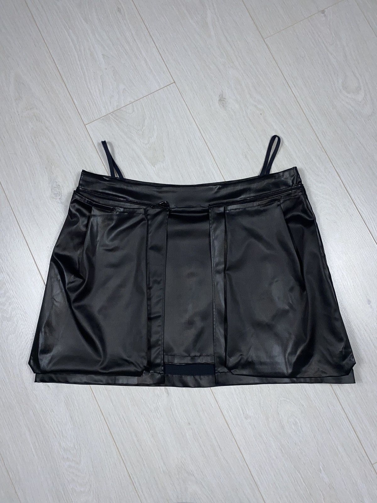 Helmut Lang × Vintage Helmut Lang F/W Fall 1999 Zipper Skirt Size 27" / US 4 / IT 40 - 1 Thumbnail