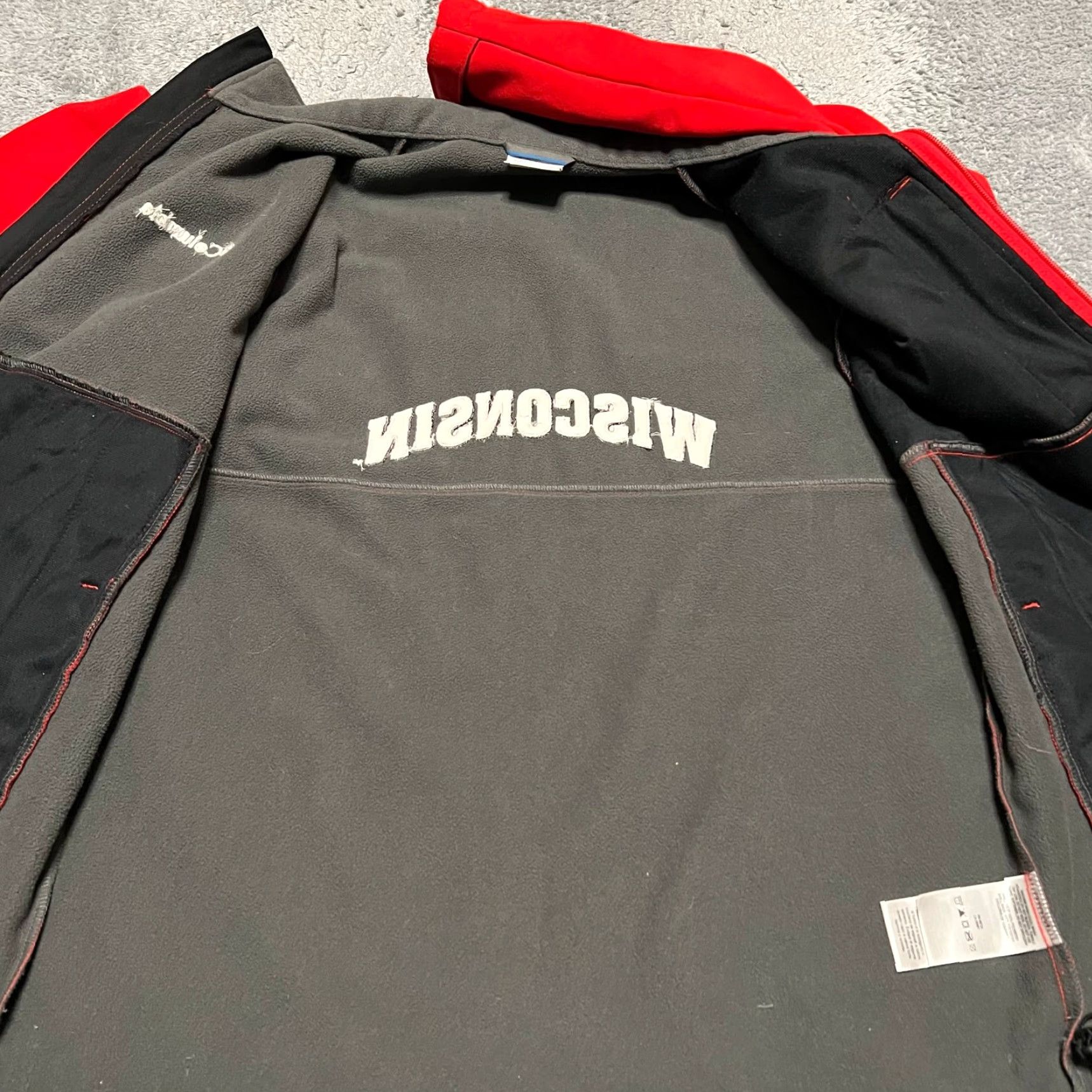 Vintage Columbia Wisconsin Badgers Jacket Mens Medium Softshell Red Windbreaker Size US M / EU 48-50 / 2 - 6 Thumbnail