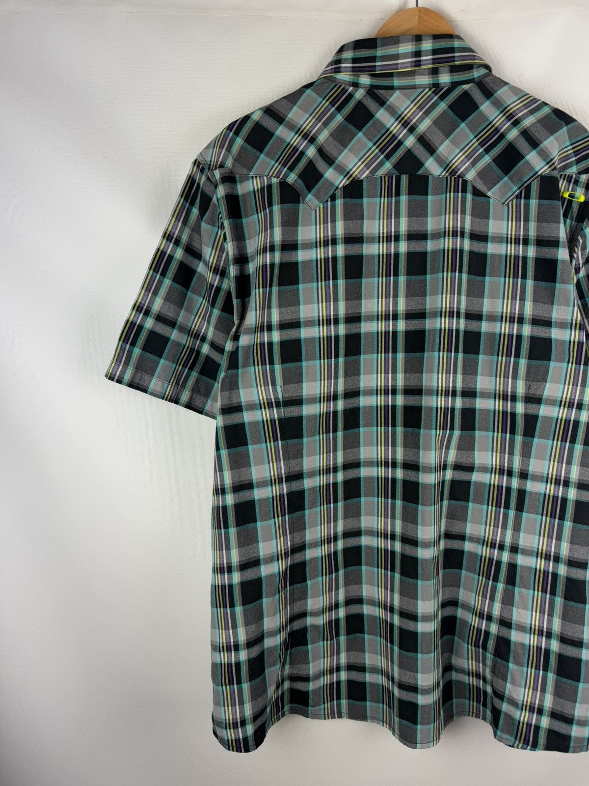 Oakley Oakley Short Sleeve Checked Western Outdoor Button Up Shirt Size US XL / EU 56 / 4 - 16 Thumbnail