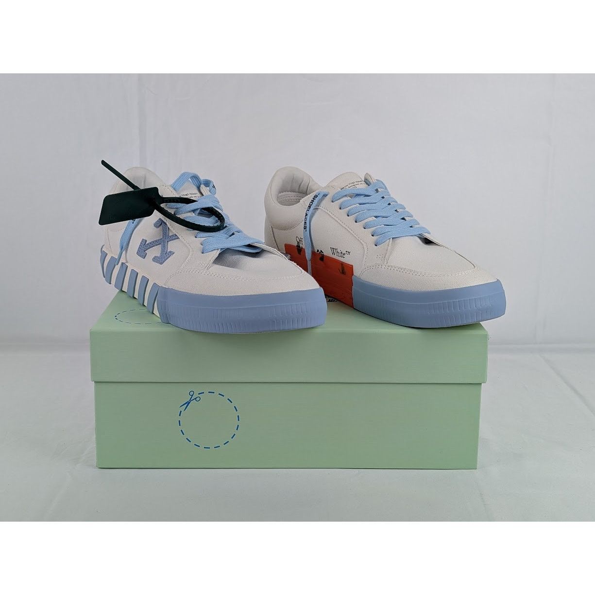 Off-White o1rshd1 Q:5 / Low Vulcanized Canvas Sneaker in Light Blue 46 Size US 13 / EU 46 - 13 Thumbnail