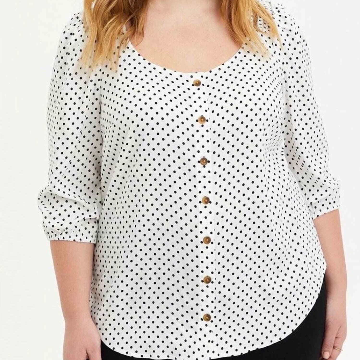 Corridor Torrid Slub Polka Dot Button Front Top Plus Size 4X Classic Size 4XL / US 24-26 - 1 Thumbnail