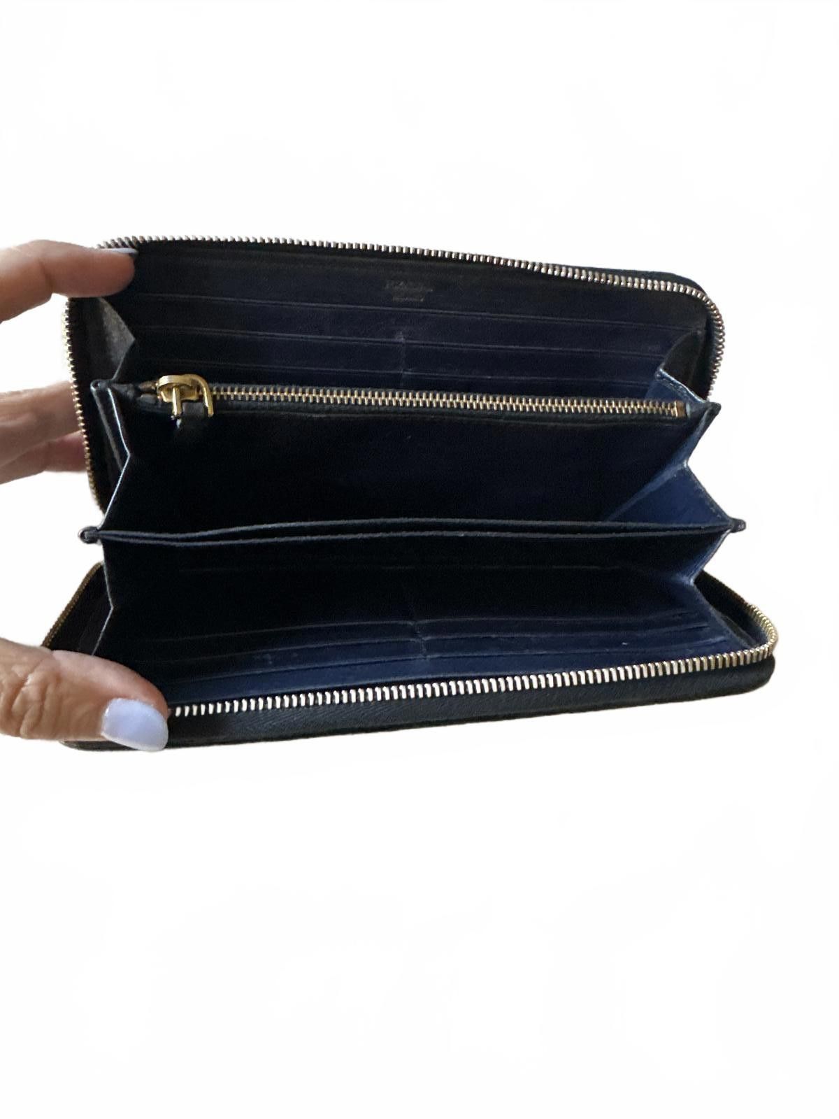 Prada Prada Milano Navy Quilted Leather Zip-Around Wallet Size ONE SIZE - 3 Thumbnail