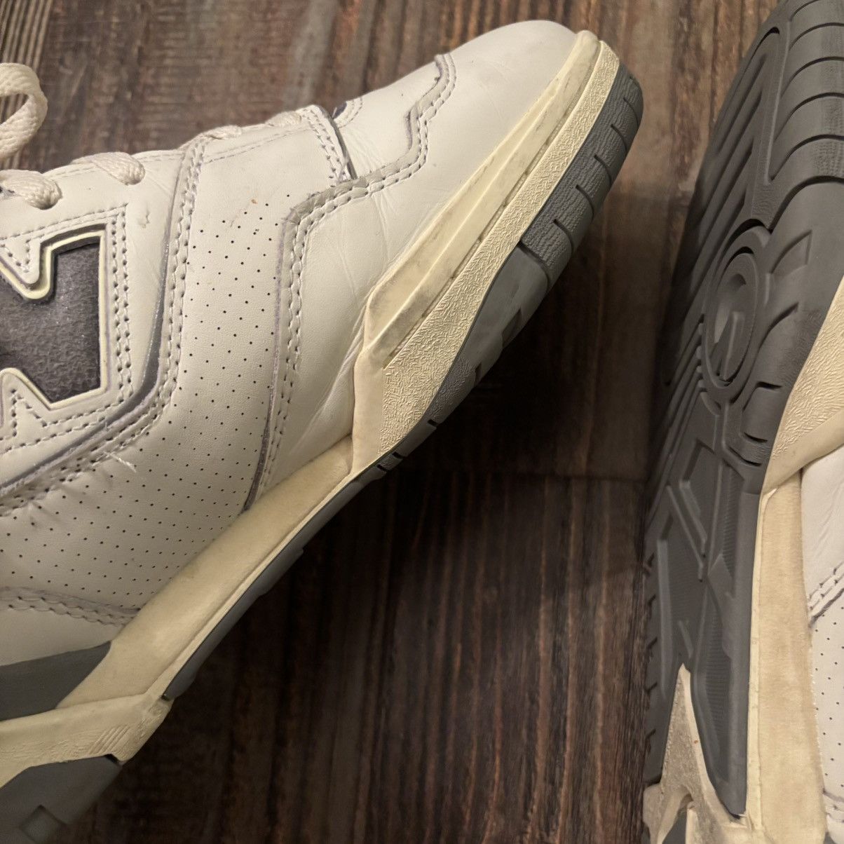 New Balance New Balance x Aime Leon Dore 550 White Grey Size US 10.5 / EU 43-44 - 11 Thumbnail