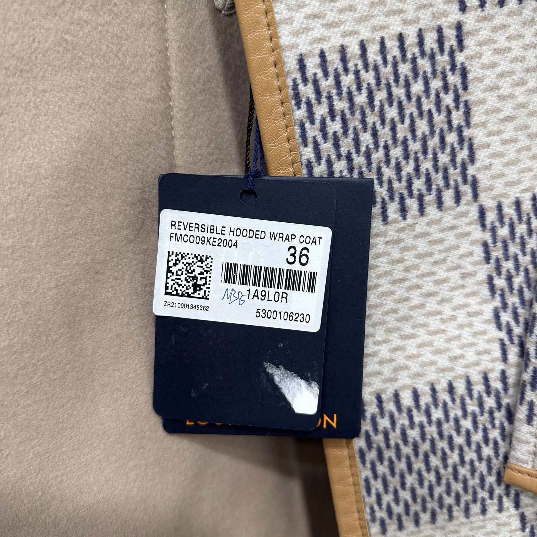 Louis Vuitton LV Damier Ebene reversible overcoat size 36 new Size XS / US 0-2 / IT 36-38 - 5 Thumbnail
