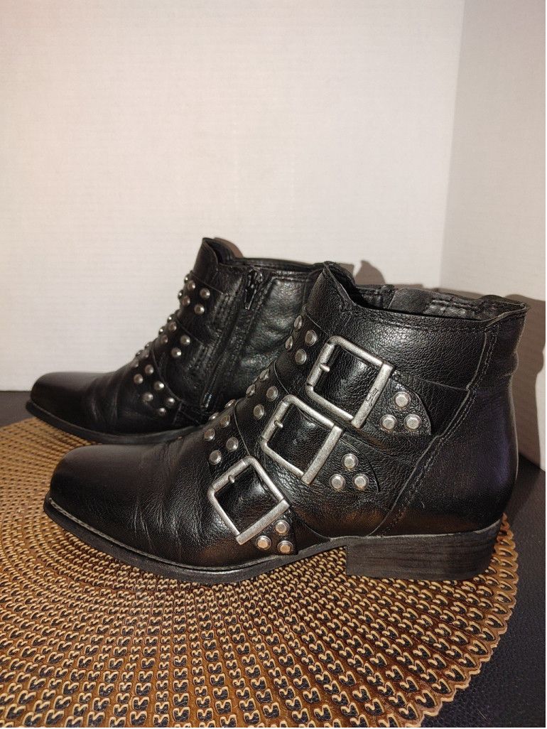 Other Zodiac Adele Moto Boots Size 8 Size US 8 / IT 38 - 1 Thumbnail