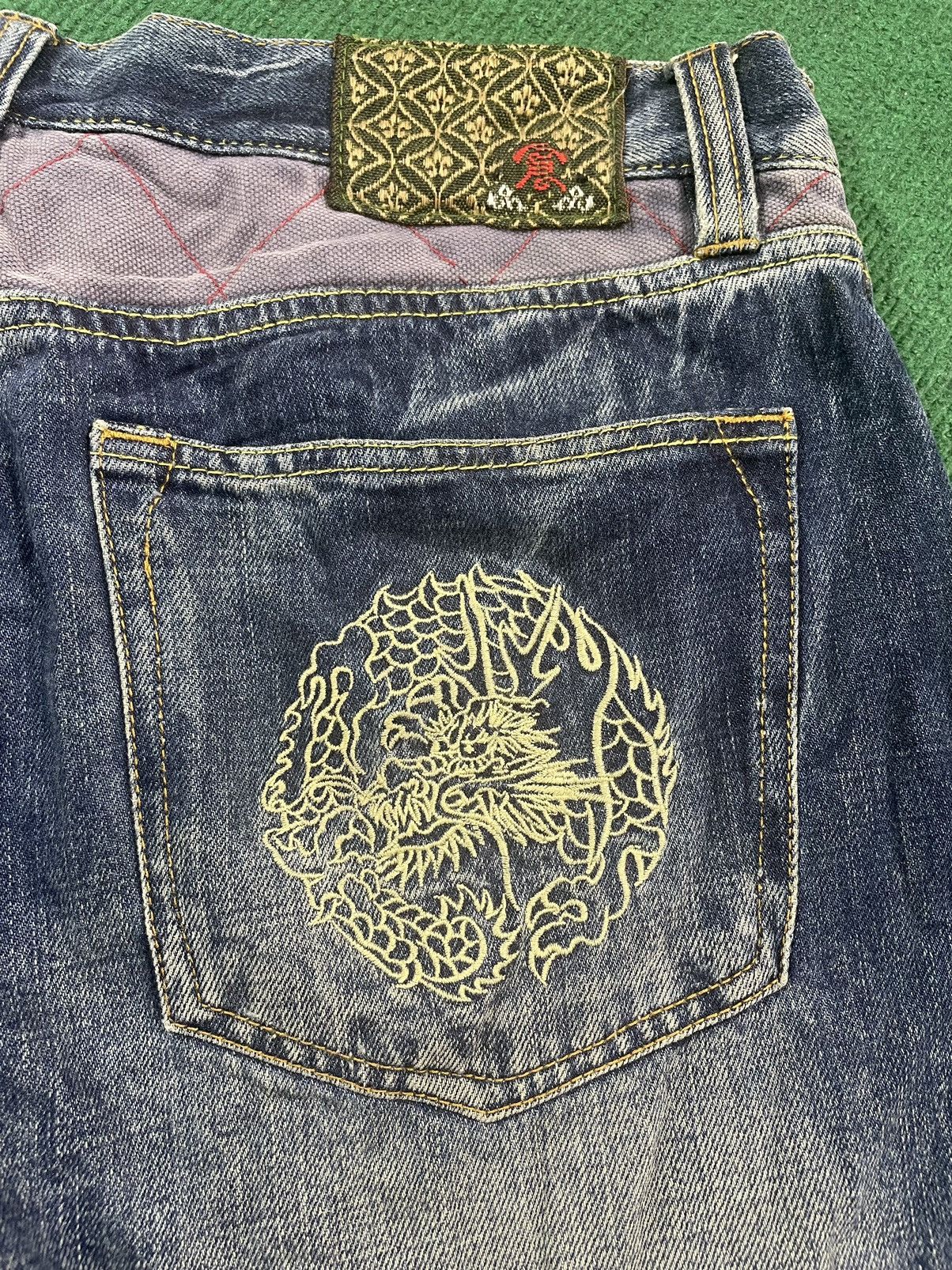 Eternal Vintage Eternal Dragon Embroidered Short Jeans Size US 34 / EU 50 - 8 Thumbnail