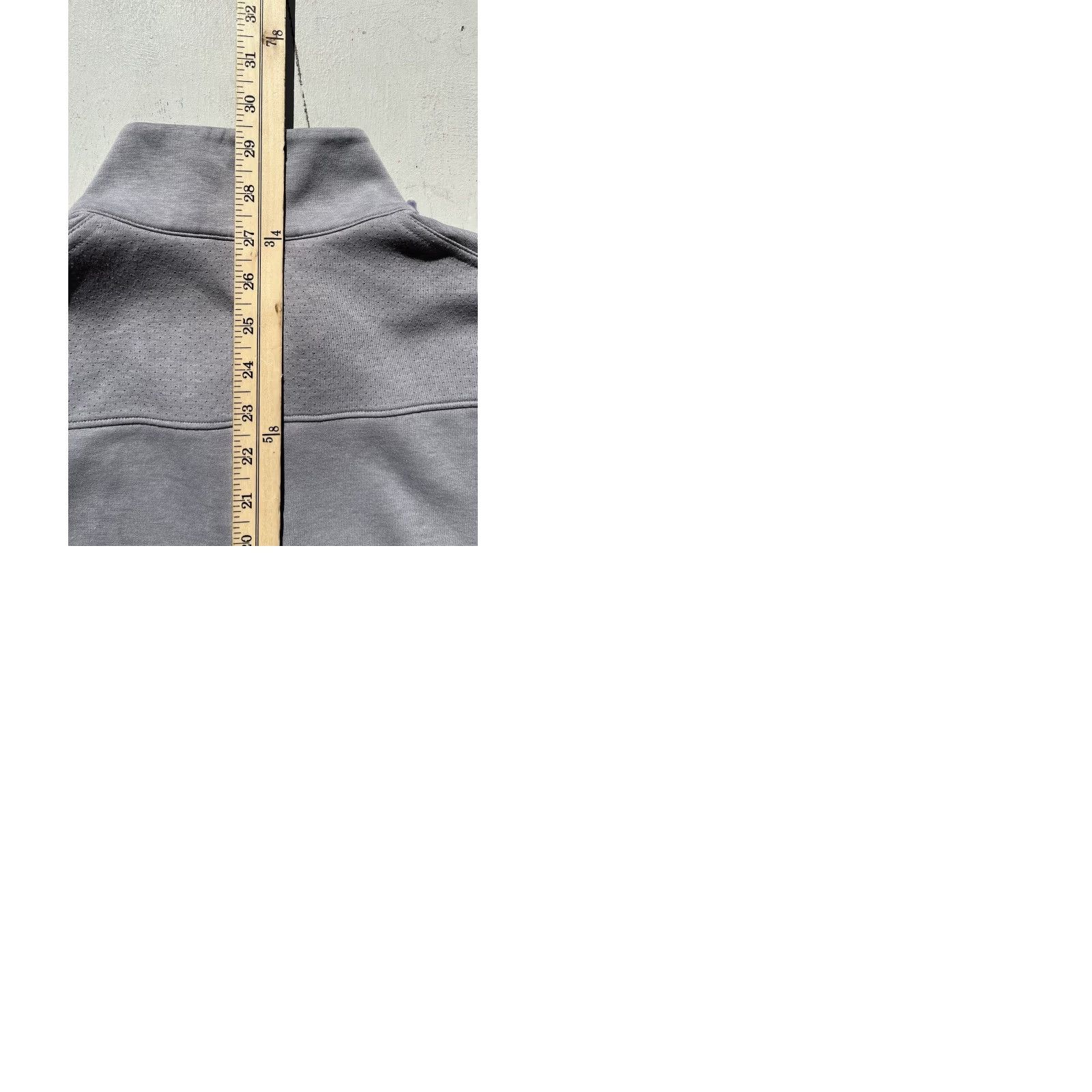 Nike Nike Sweatshirt Gray Pullover Solid L Zip 1/2 All Seasons Casual Men's Long Sleeve Logo Modern 90s City Athletic Active Gym Run Size US L / EU 52-54 / 3 - 10 Thumbnail