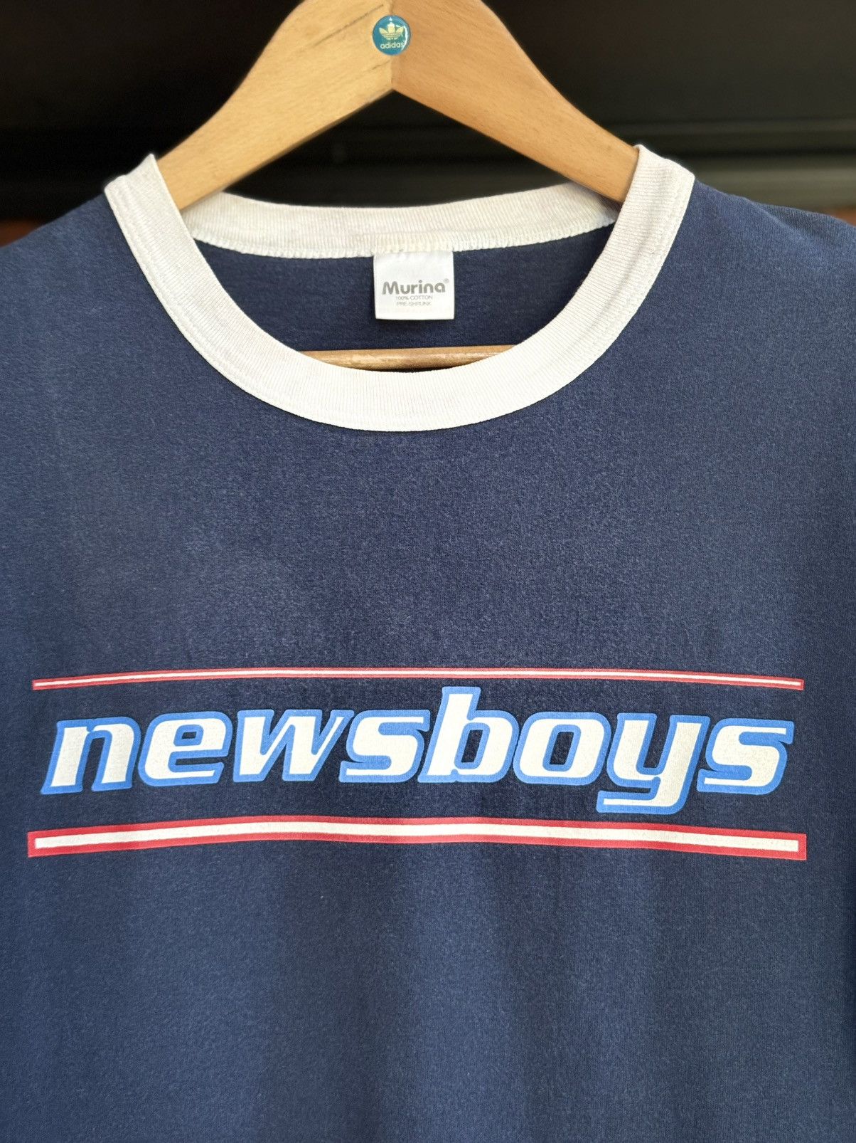 Band Tees Vintage 90s Newsboys Christian Rock Band Australia Faded Tee Size US L / EU 52-54 / 3 - 2 Thumbnail