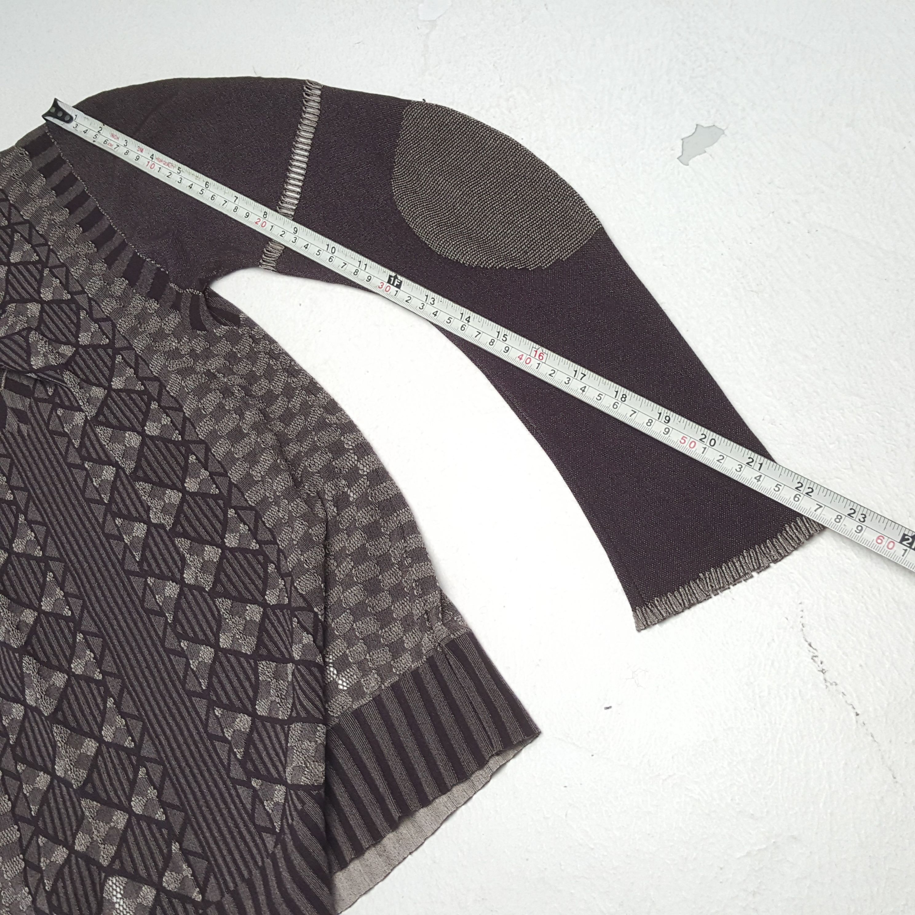Japanese Brand × Pleats Please Issey Miyake × Vintage PLEATS PLEASE ISSY MIYAKE Japanese Designer Brand Tshirt Size XS / US 0-2 / IT 36-38 - 5 Thumbnail