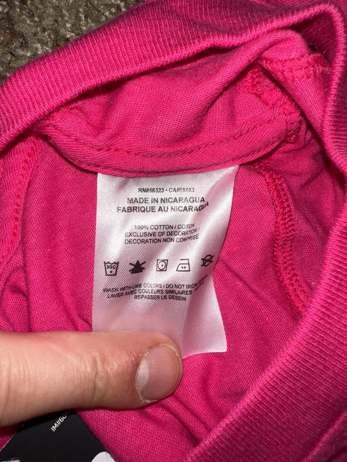 Nike Nike Big Kids (Girl’s) Futura Logo Vivid Pink T-Shirt Size XXS / US 00 / IT 34 - 6 Thumbnail
