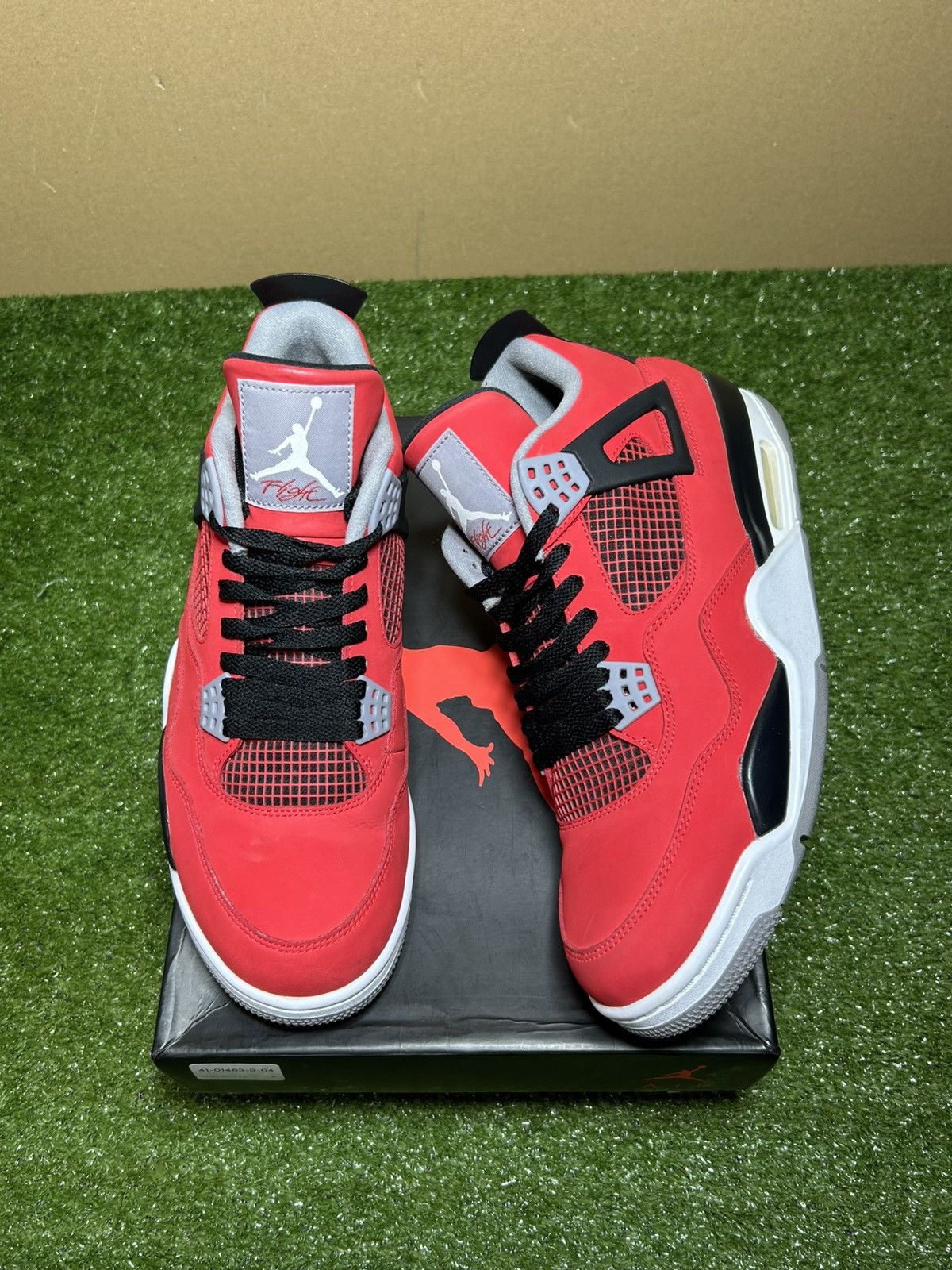 Jordan Brand Jordan 4 toro bravo 2013 Size US 12 / EU 45 - 1 Thumbnail