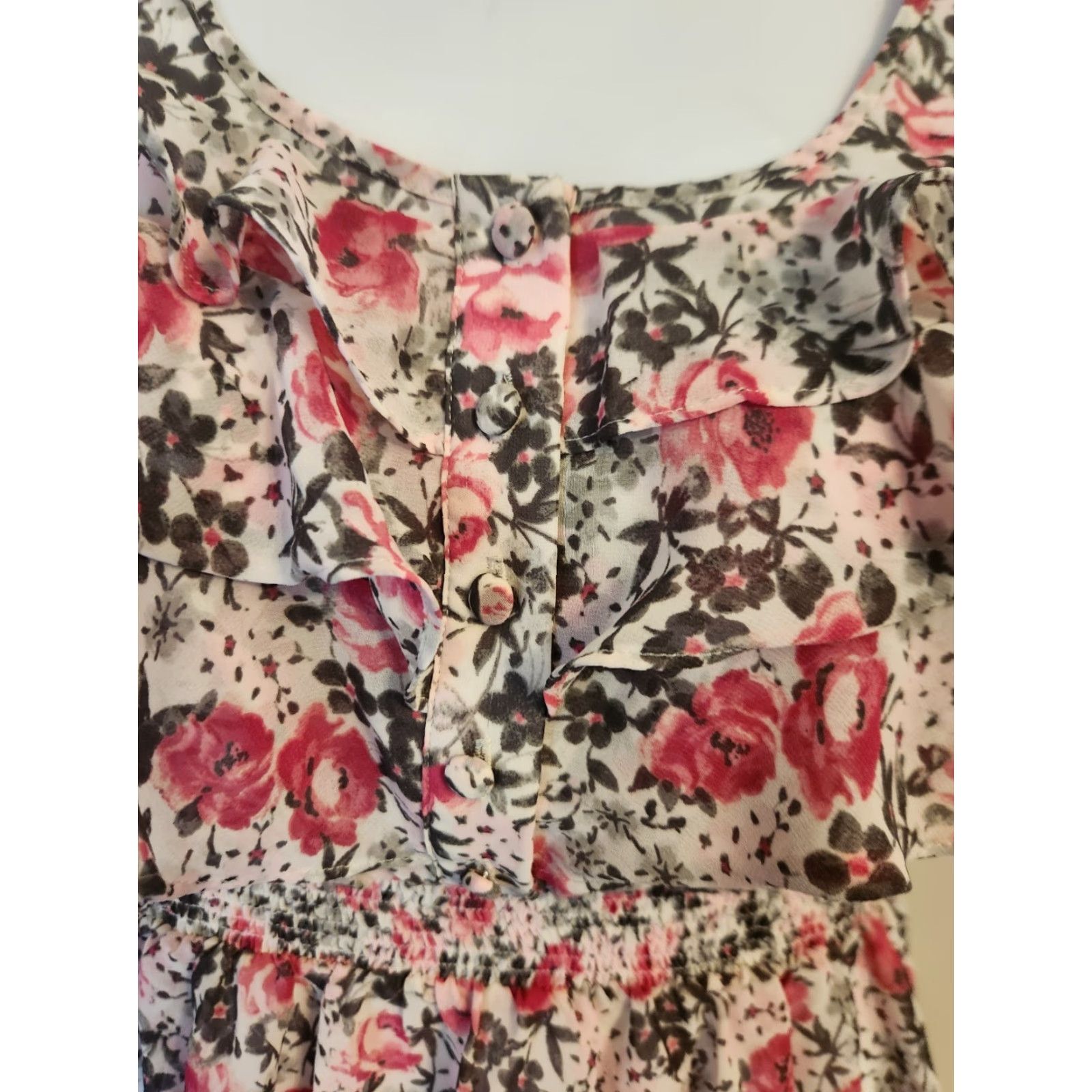 Torrid Torrid Blouse Shirt Floral Pink Round Neck Short Sleeve Smocked Elastic Waist Ruffle Top 0X Plus Women Size XL / US 12-14 / IT 48-50 - 2 Thumbnail