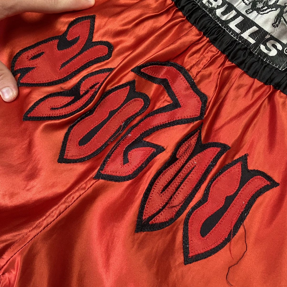 Japanese Brand Vintage Men’s Muay Thai Bulls Sportswear shorts Size US 34 / EU 50 - 4 Thumbnail