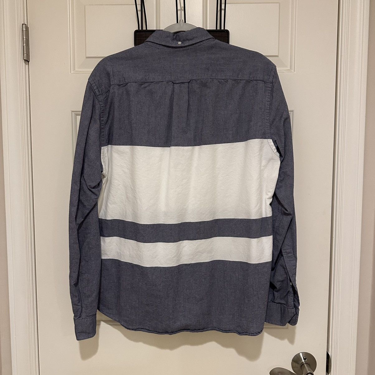 J.Crew J.Crew Blue Colorblock Slim Fit Oxford Buttondown Shirt Size US L / EU 52-54 / 3 - 3 Thumbnail