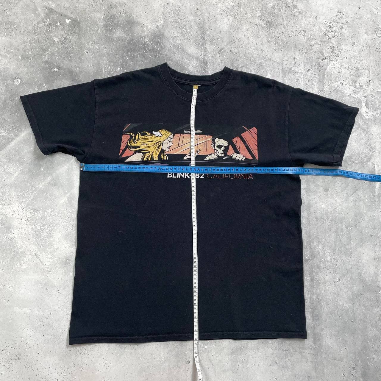 Band Tees Blink-182 California Album Promo T Shirt Faded Black M/L Size US L / EU 52-54 / 3 - 11 Thumbnail