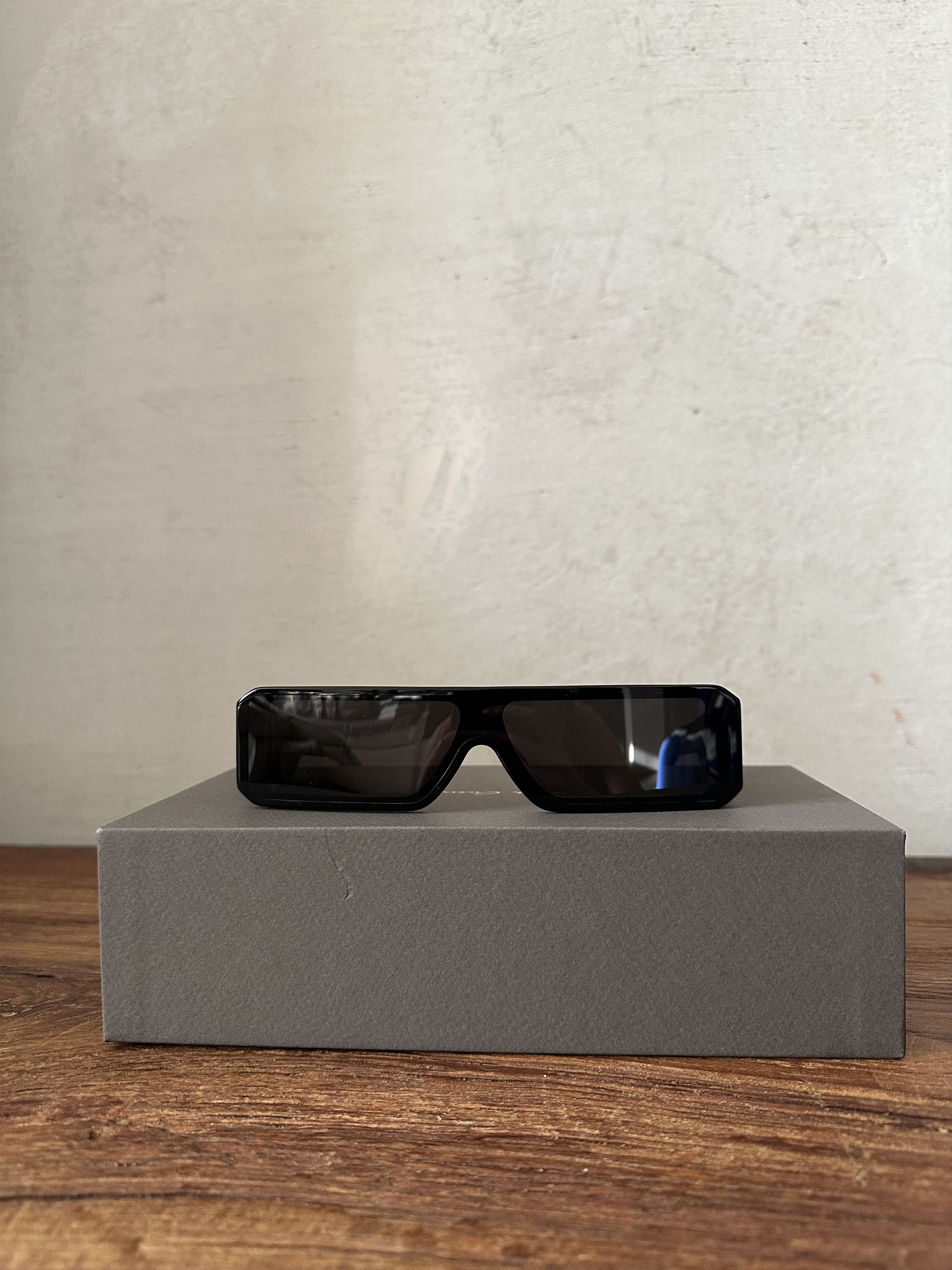 Rick Owens Rick Owens Performa Sunglasses in Black Size ONE SIZE - 9 Thumbnail