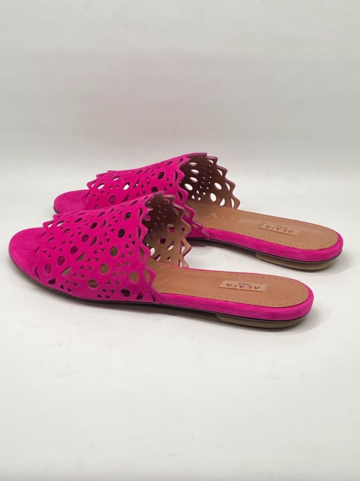 Alaia Alaia Vienne Suede Flat Sandals size 39 Size US 9 / IT 39 - 6 Thumbnail