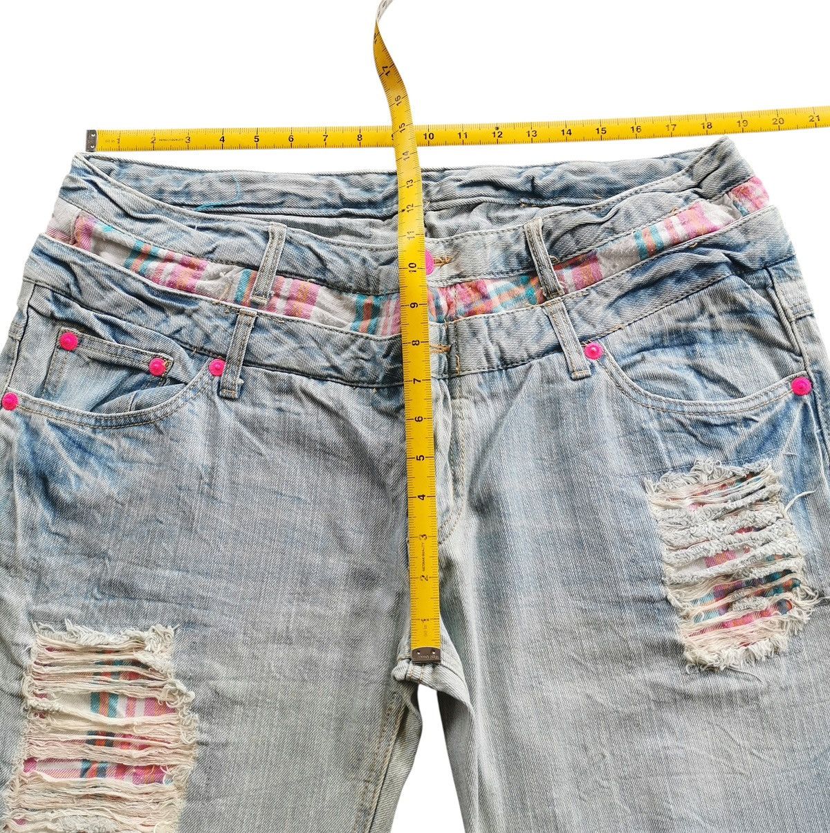 Other Size 37x30.5 Doublewaist denim jeans with clawmark design Size US 37 - 8 Thumbnail