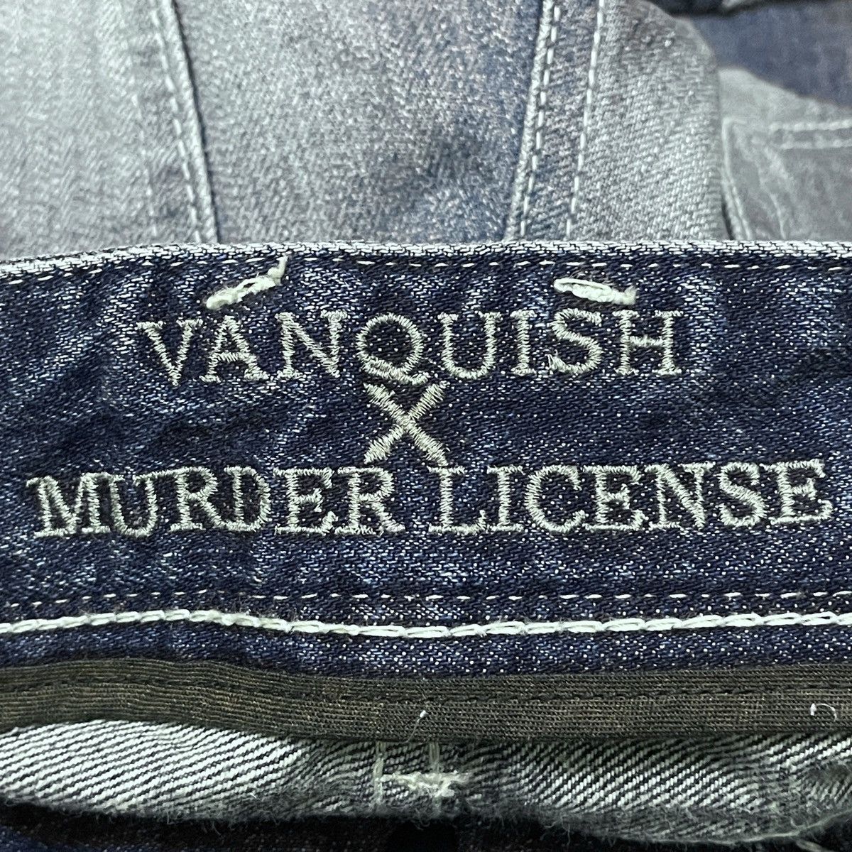 Le Grande Bleu (L.G.B.) Very Rare Vintage Vanquish X Murder License Jeans 1990s Size US 30 / EU 46 - 10 Thumbnail