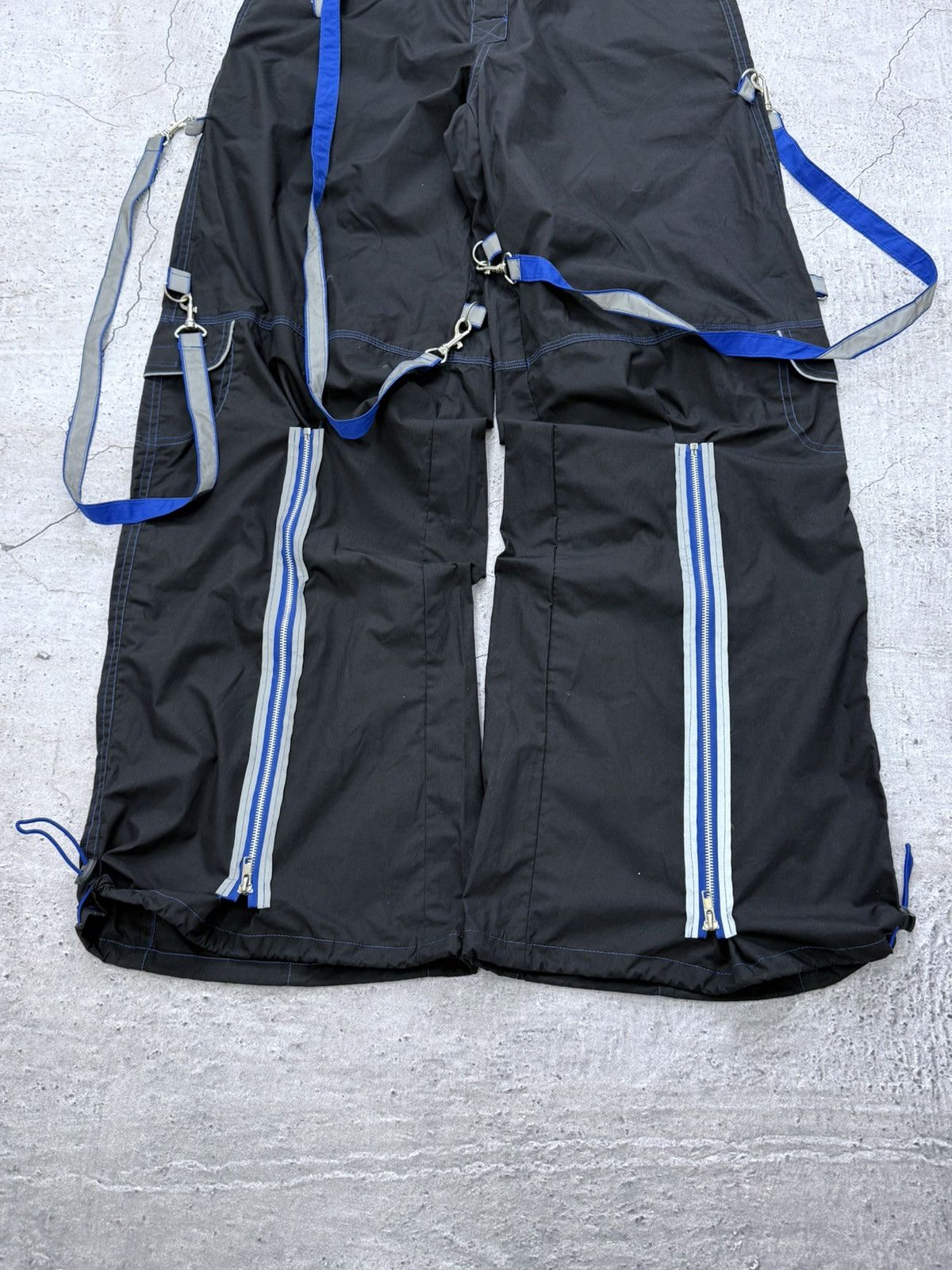 Japanese Brand Vintage Y2K Mercy Balenciaga Style Rave Bondage Baggy Pants Size US 36 / EU 52 - 5 Thumbnail