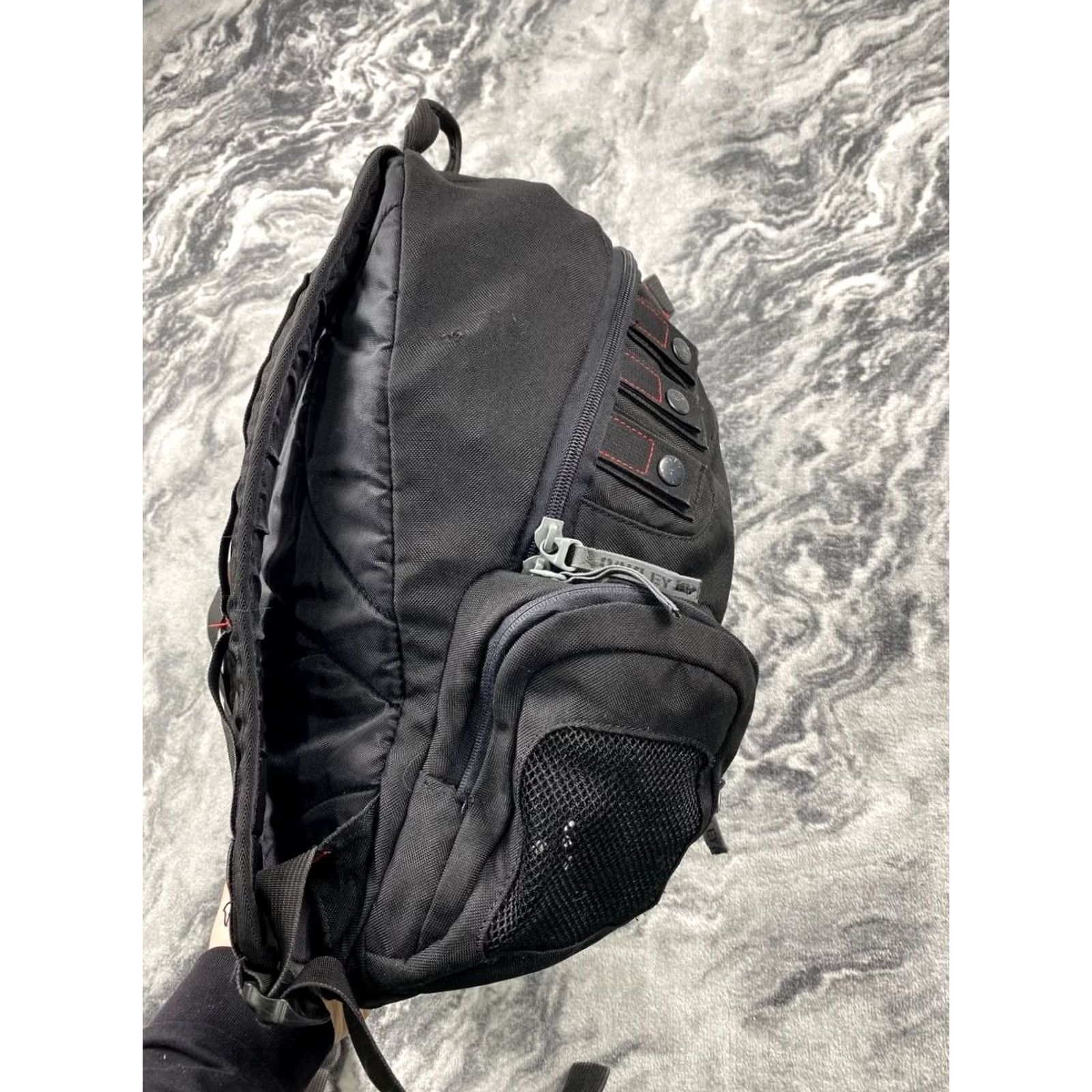Oakley VINTAGE Oakley Backpack TFG Travel Casual Large Black Mens Nylon Canvas Pockets Zip Size ONE SIZE - 5 Thumbnail