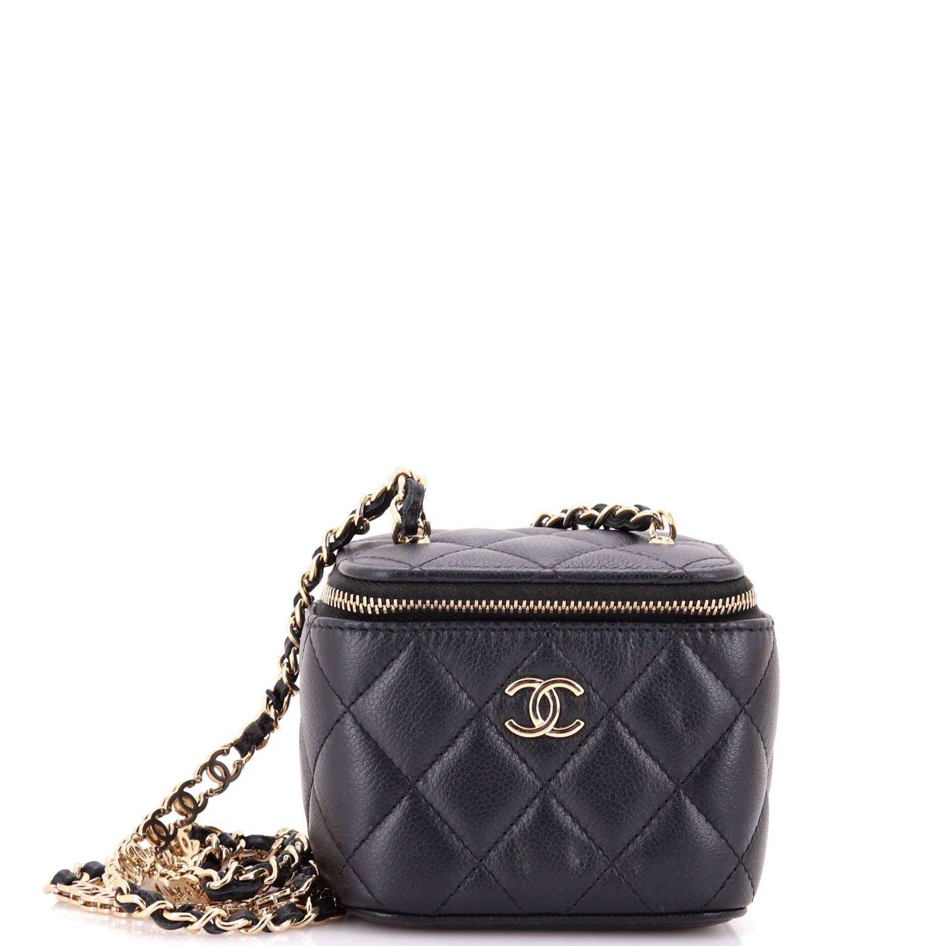Chanel Tiny CC Link Vanity Case with Chain Size ONE SIZE - 1 Thumbnail